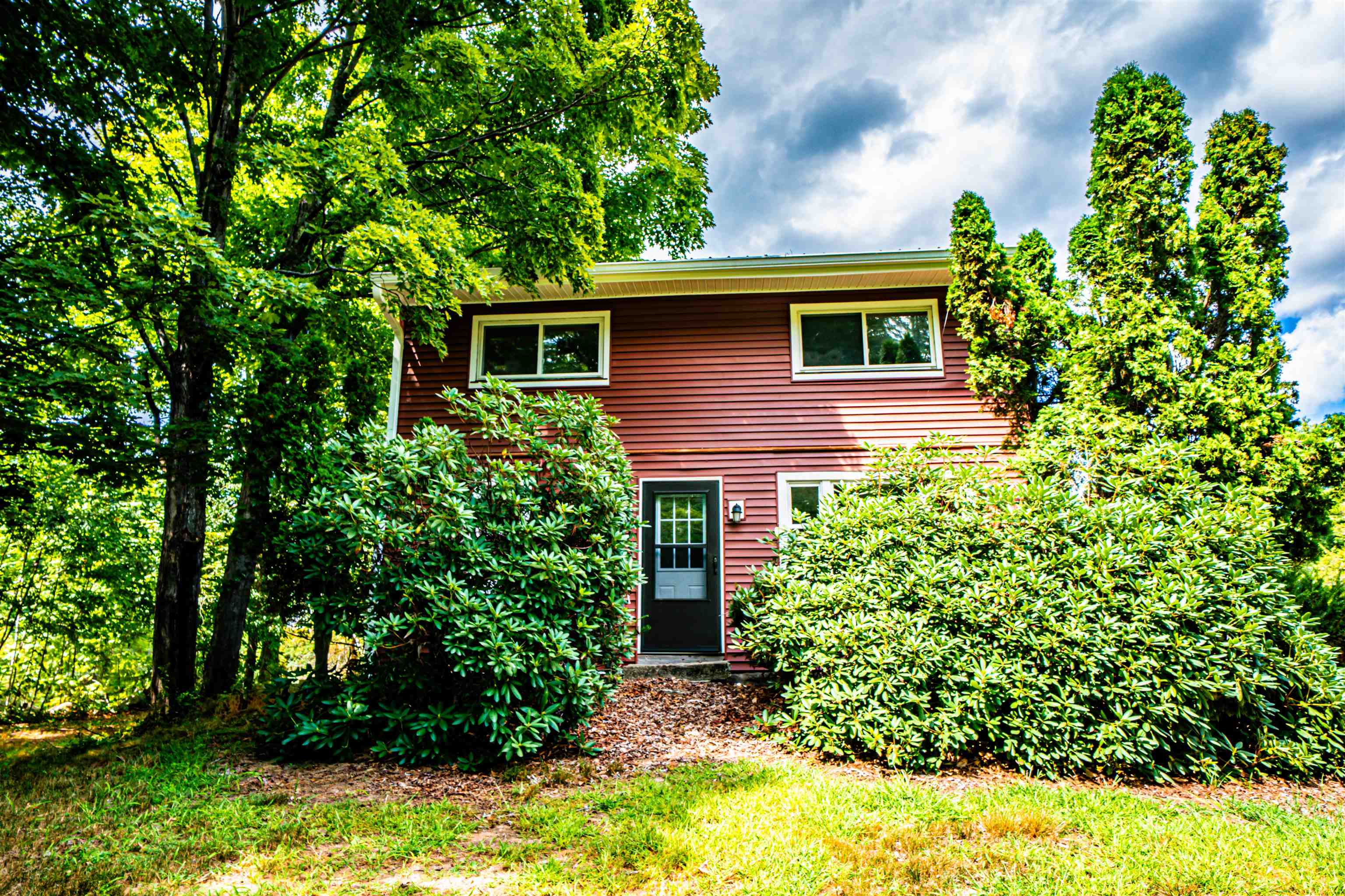 109 Green Road Property Photo 5