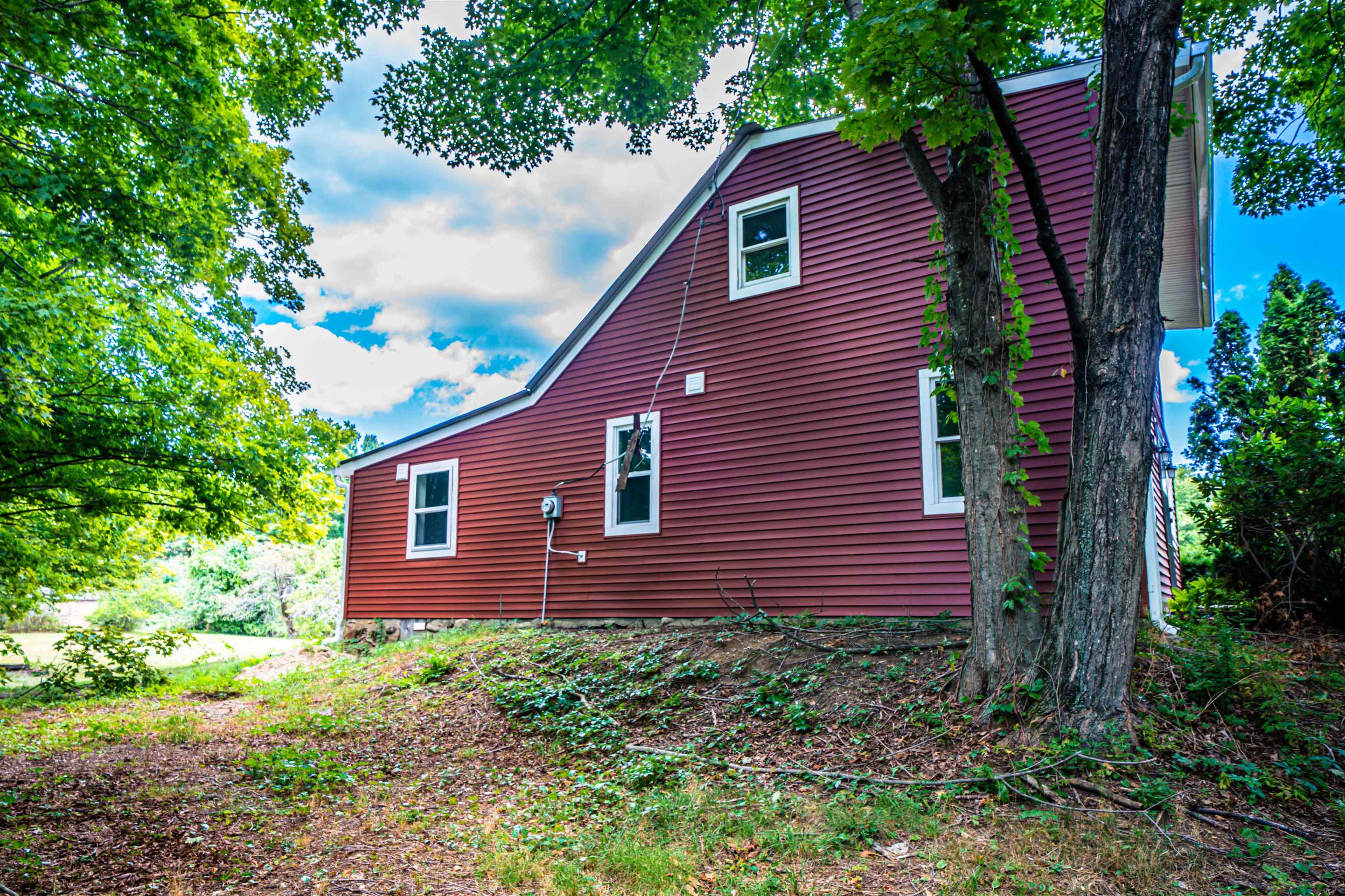 109 Green Road Property Photo 6