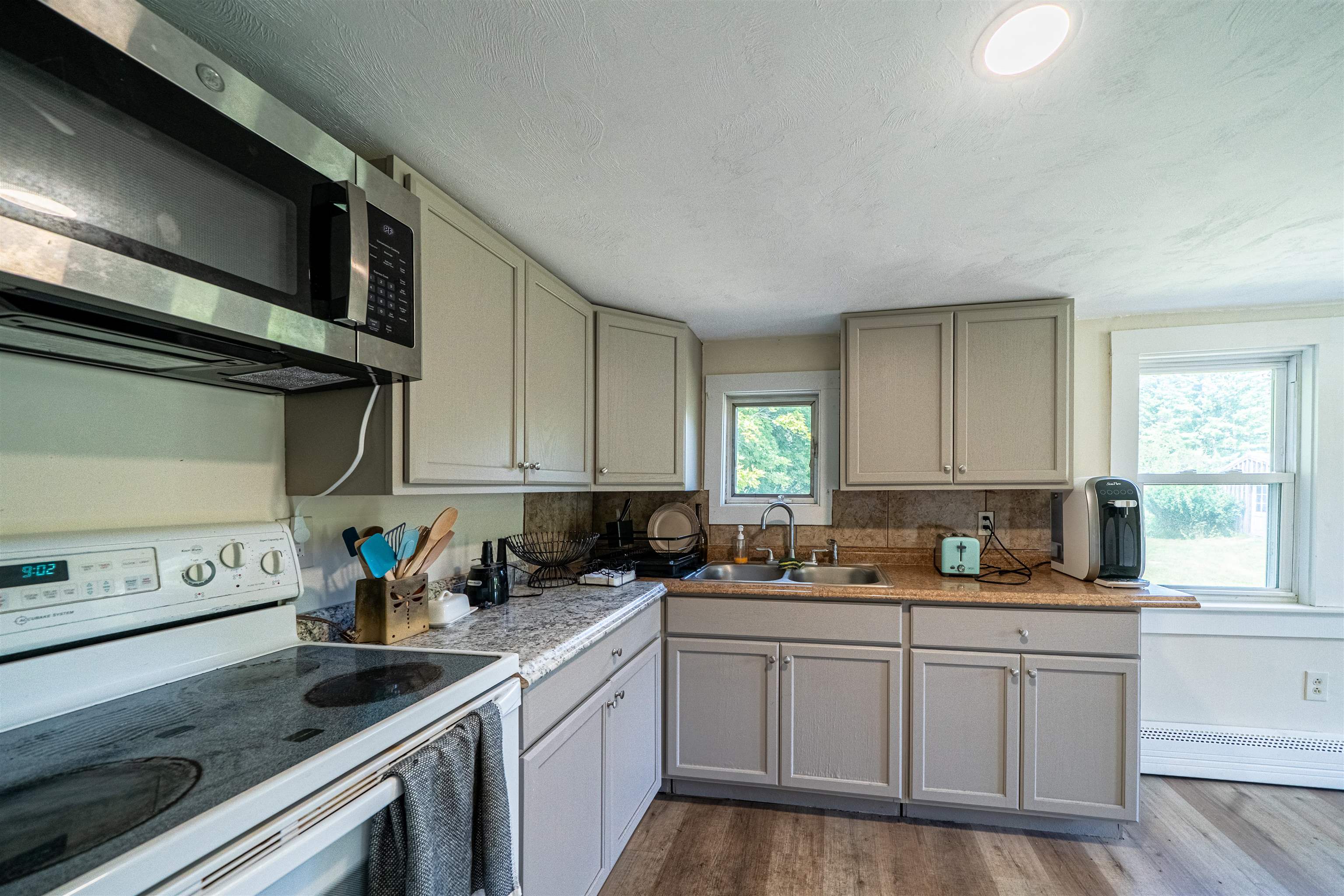 109 Green Road Property Photo 10