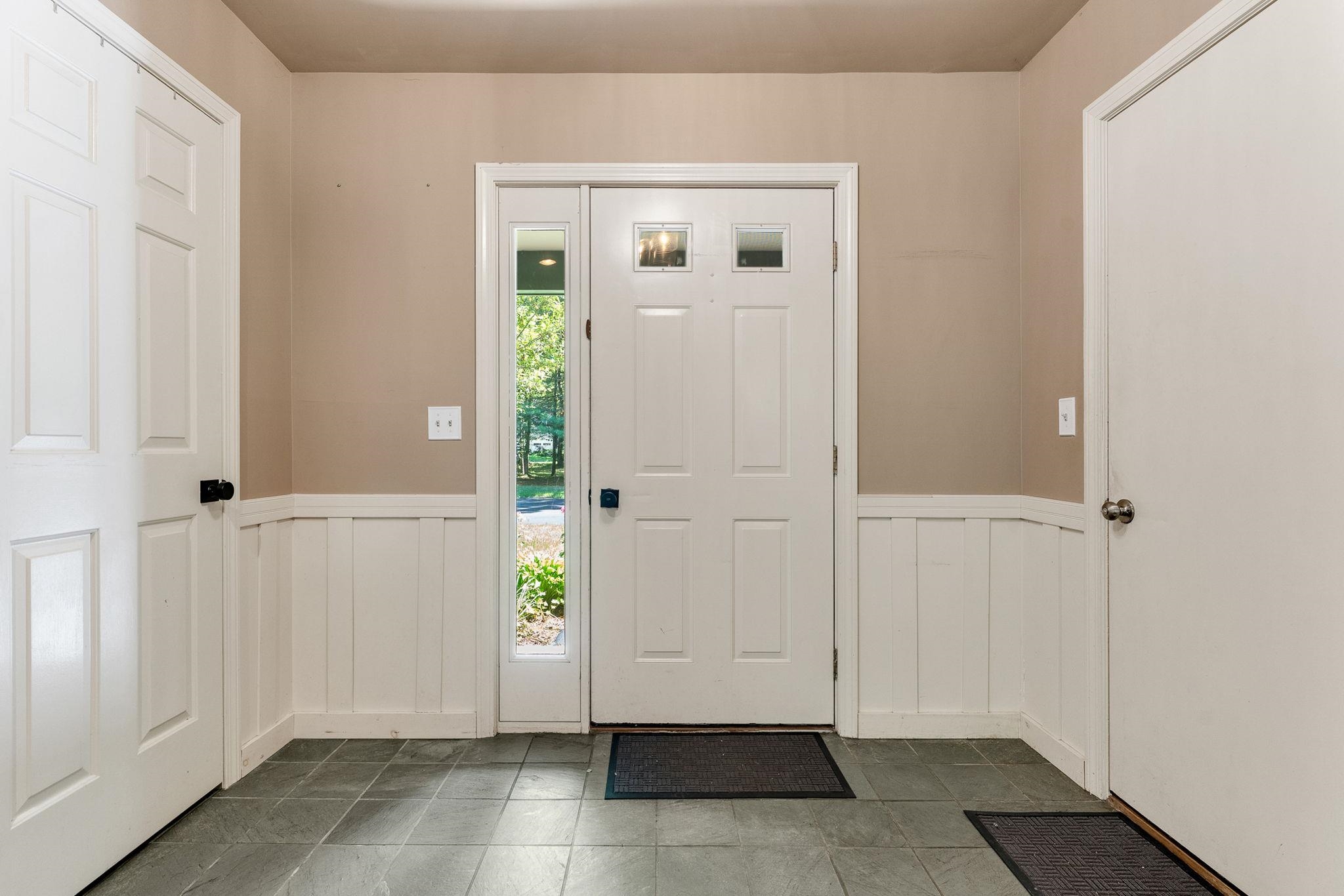 7 Saxonhollow Drive Property Photo 4