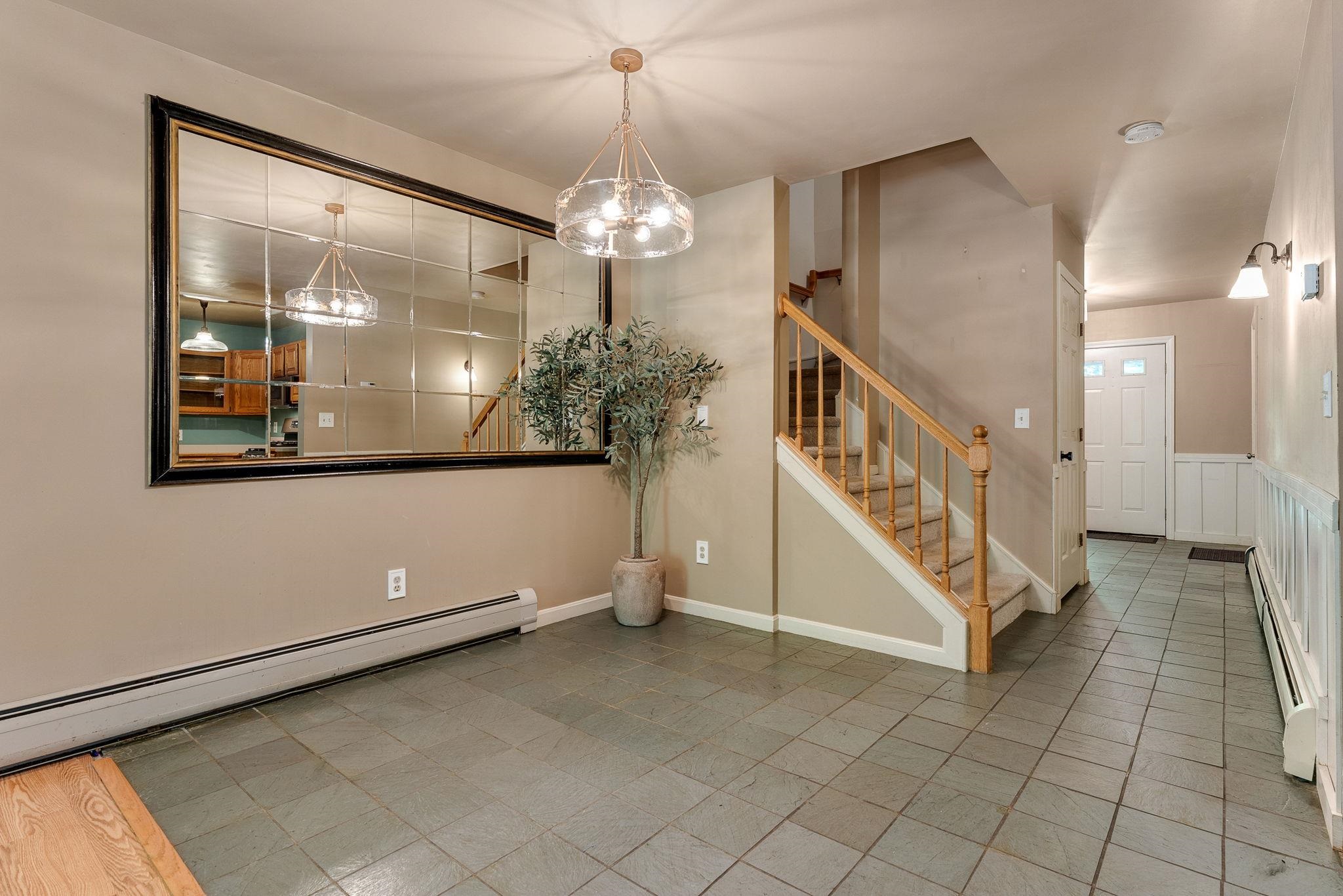 7 Saxonhollow Drive Property Photo 10