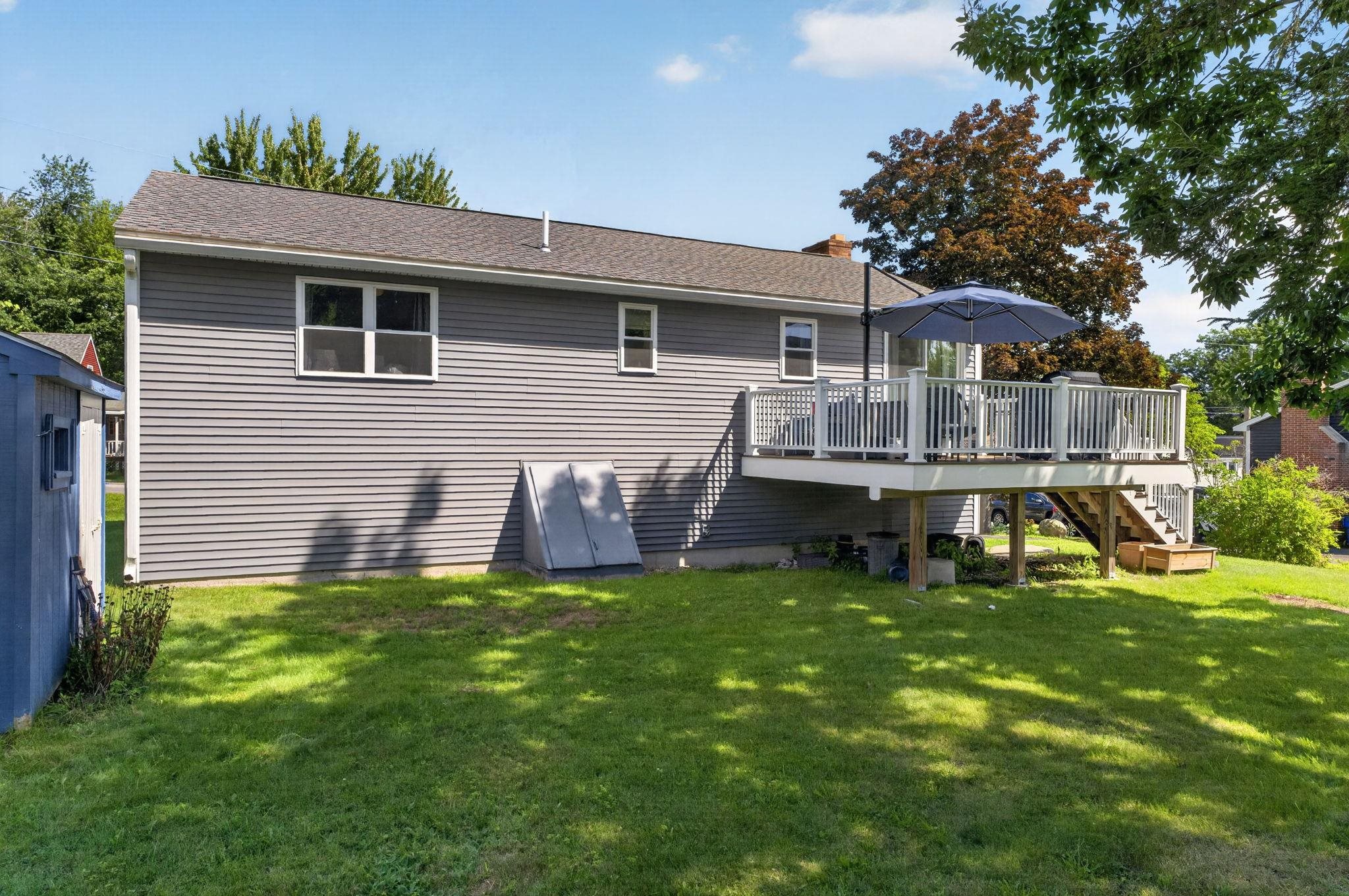 53 Pine Hill Avenue Property Photo 22