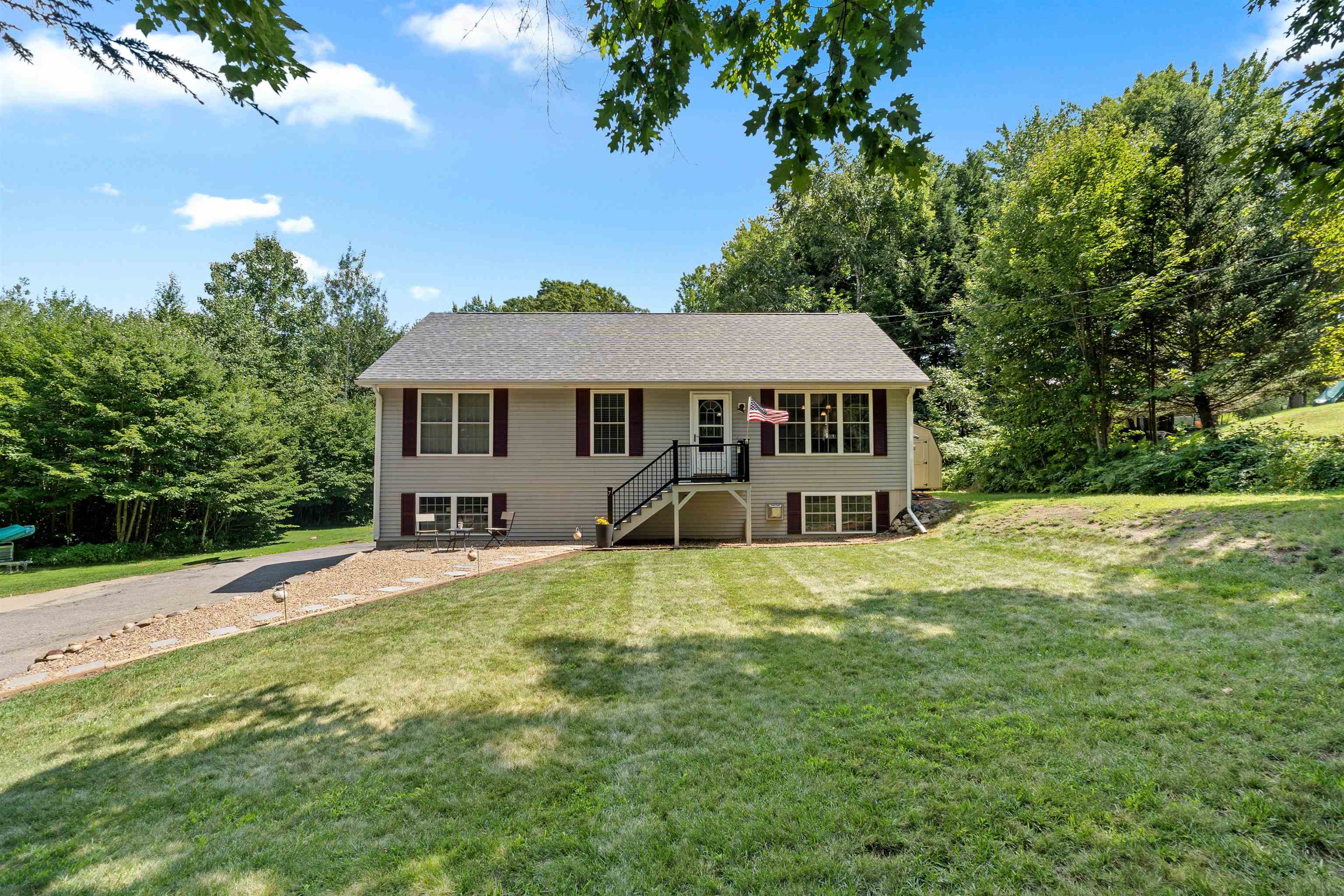7 Dalton Drive Property Photo 1