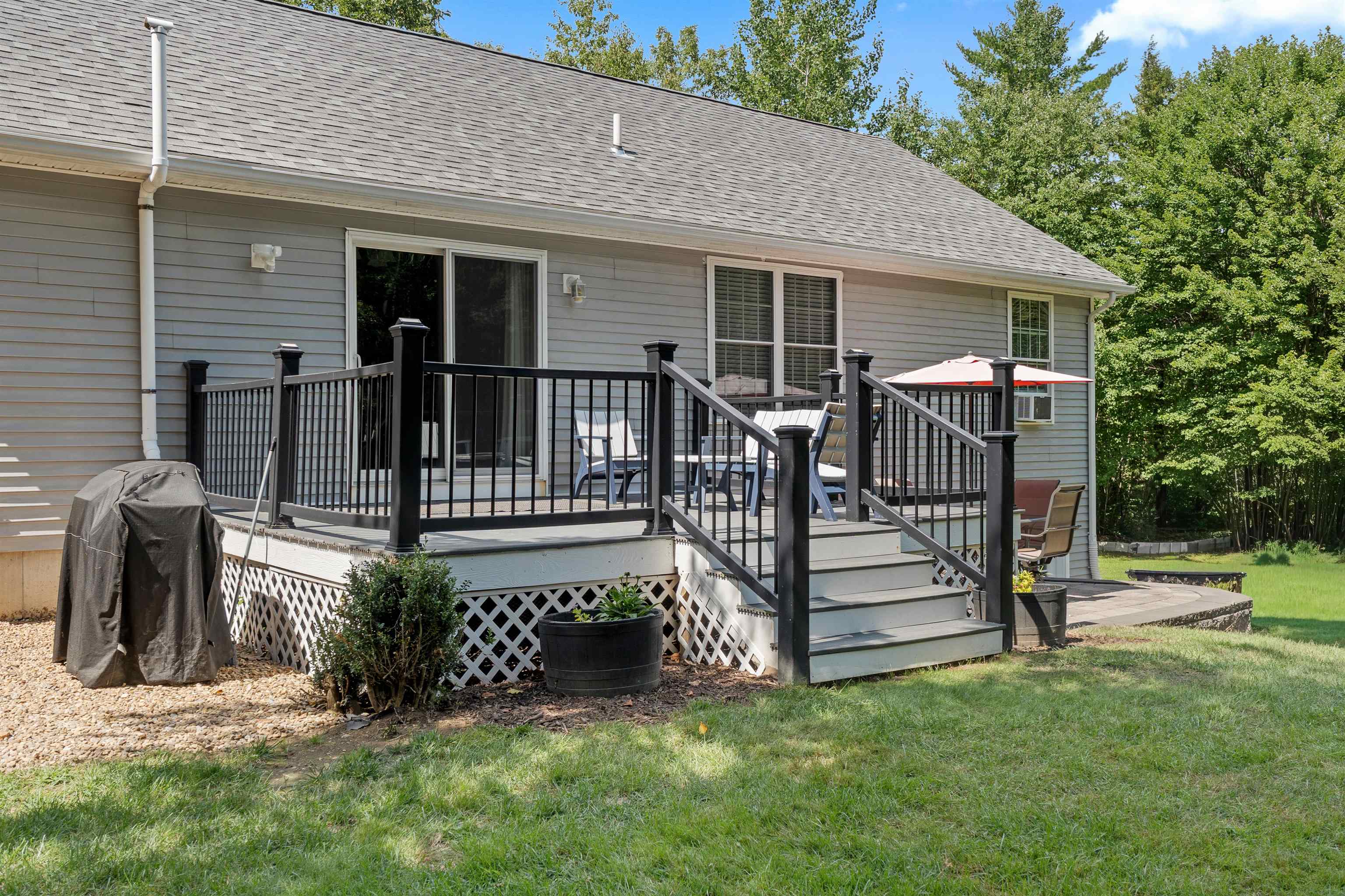 7 Dalton Drive Property Photo 21