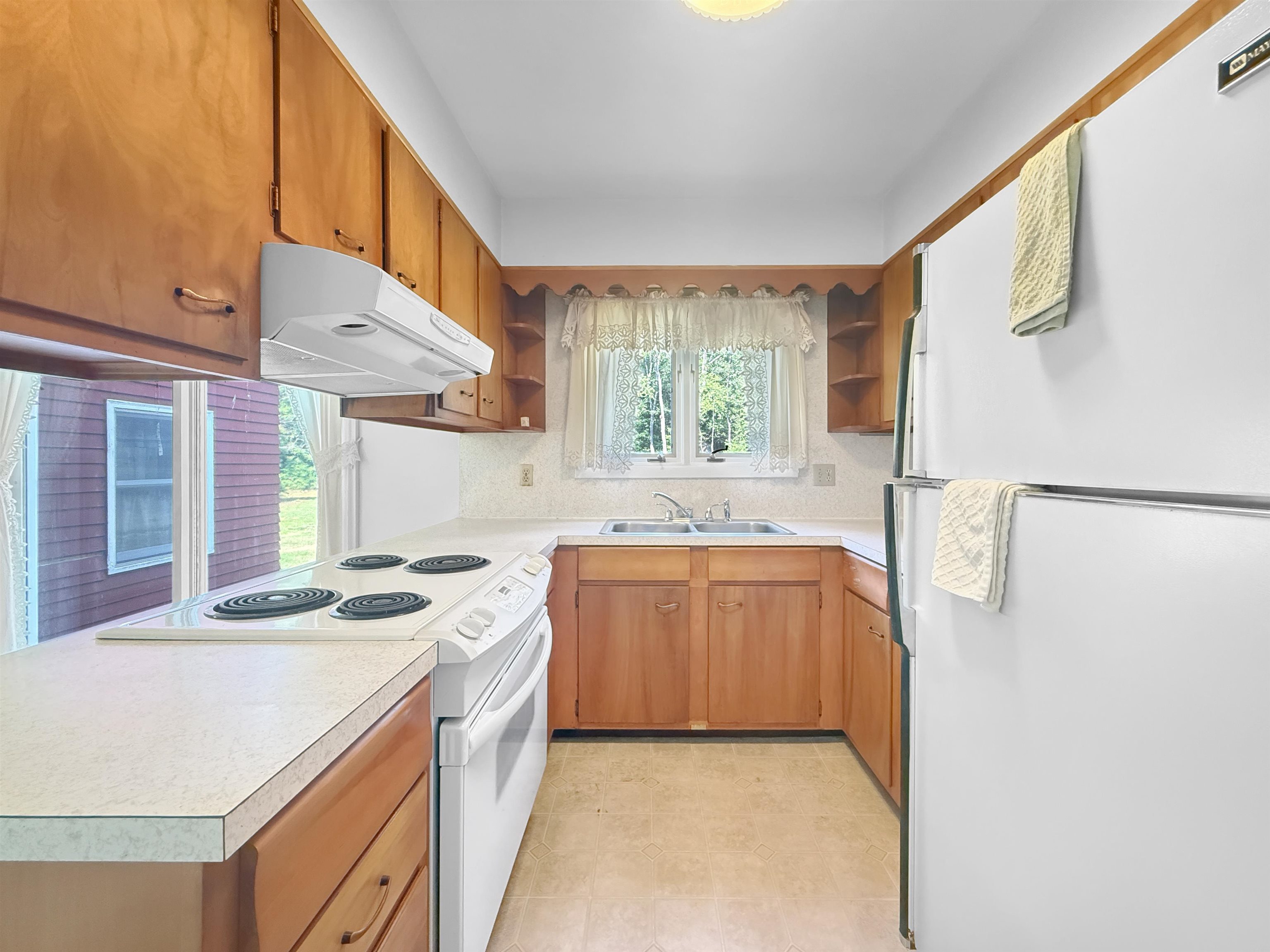 6225 River Rd Vt 102 Property Photo 7