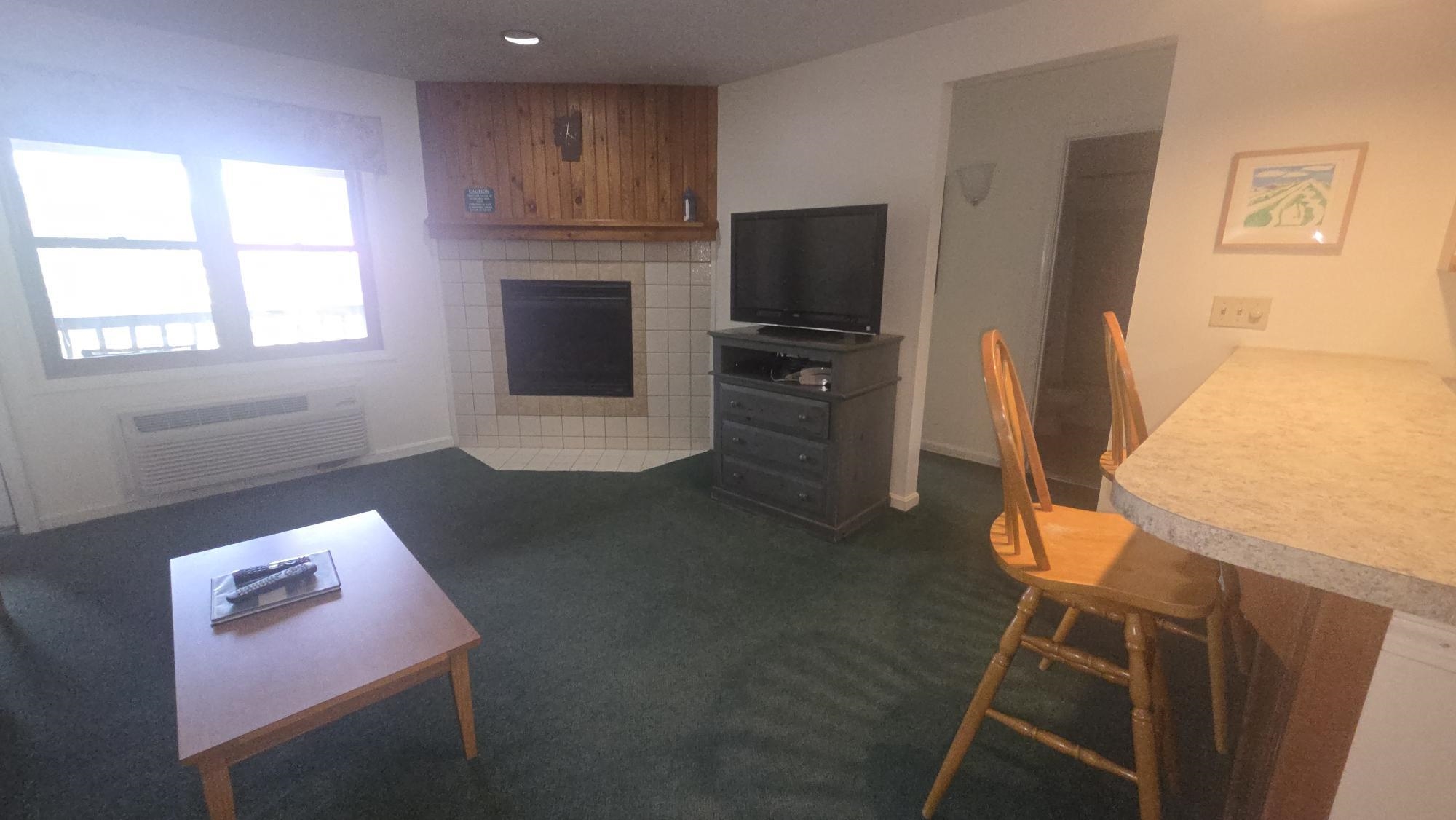 164 Deer Park Drive Property Photo 6