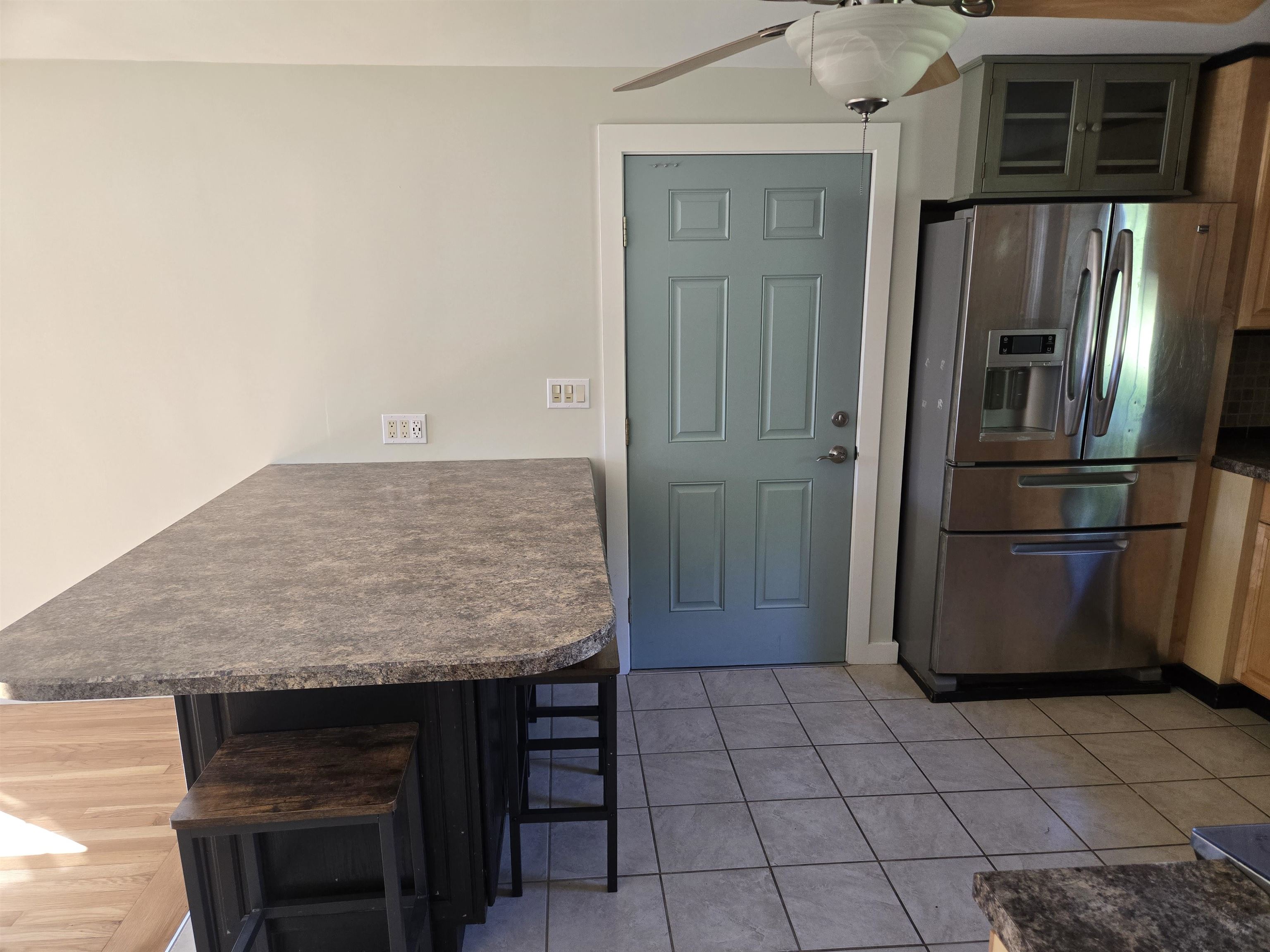 10 Towle Street Property Photo 8