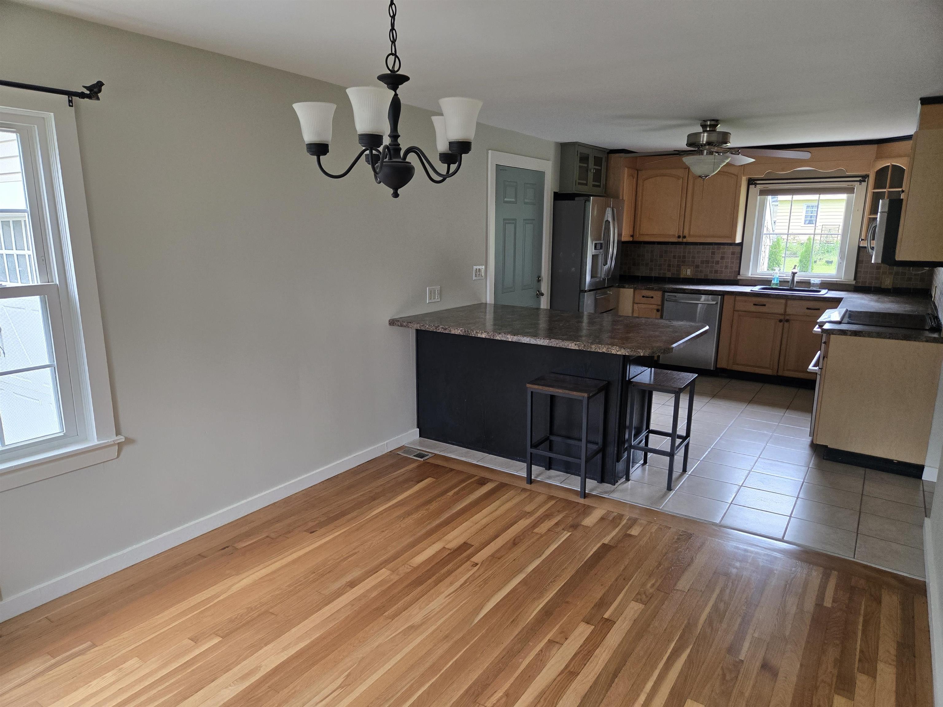 10 Towle Street Property Photo 17
