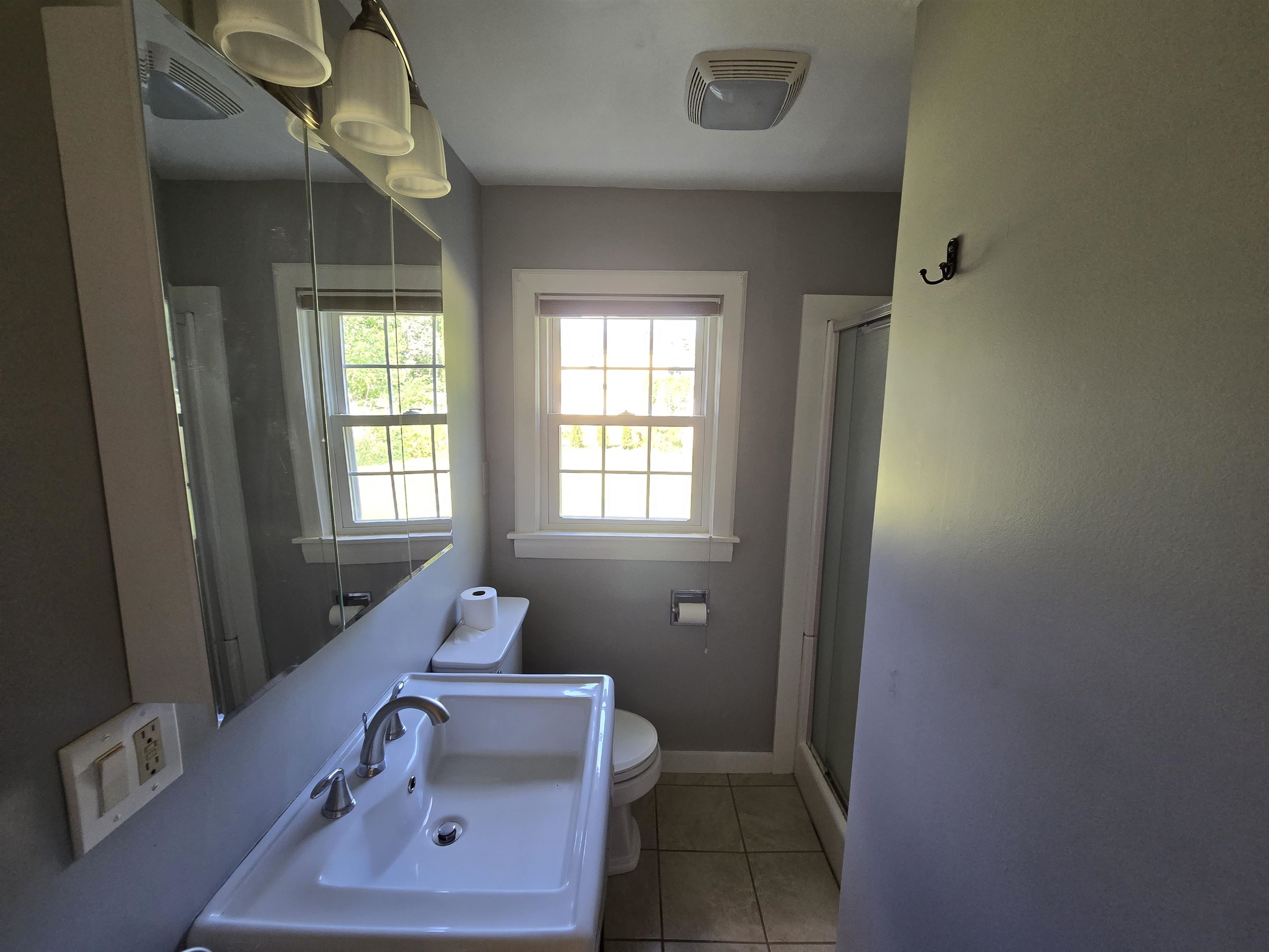 10 Towle Street Property Photo 25