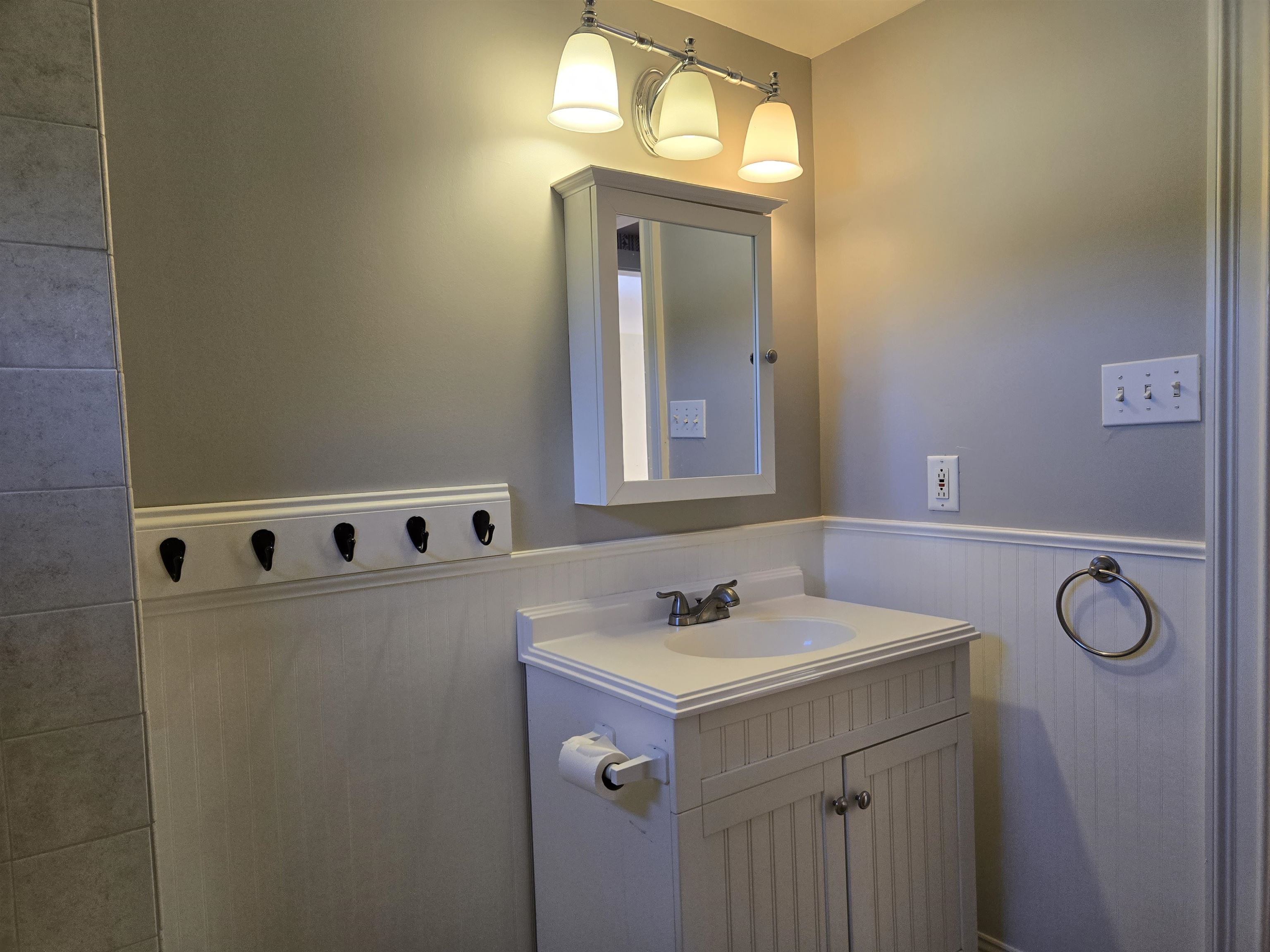 10 Towle Street Property Photo 31