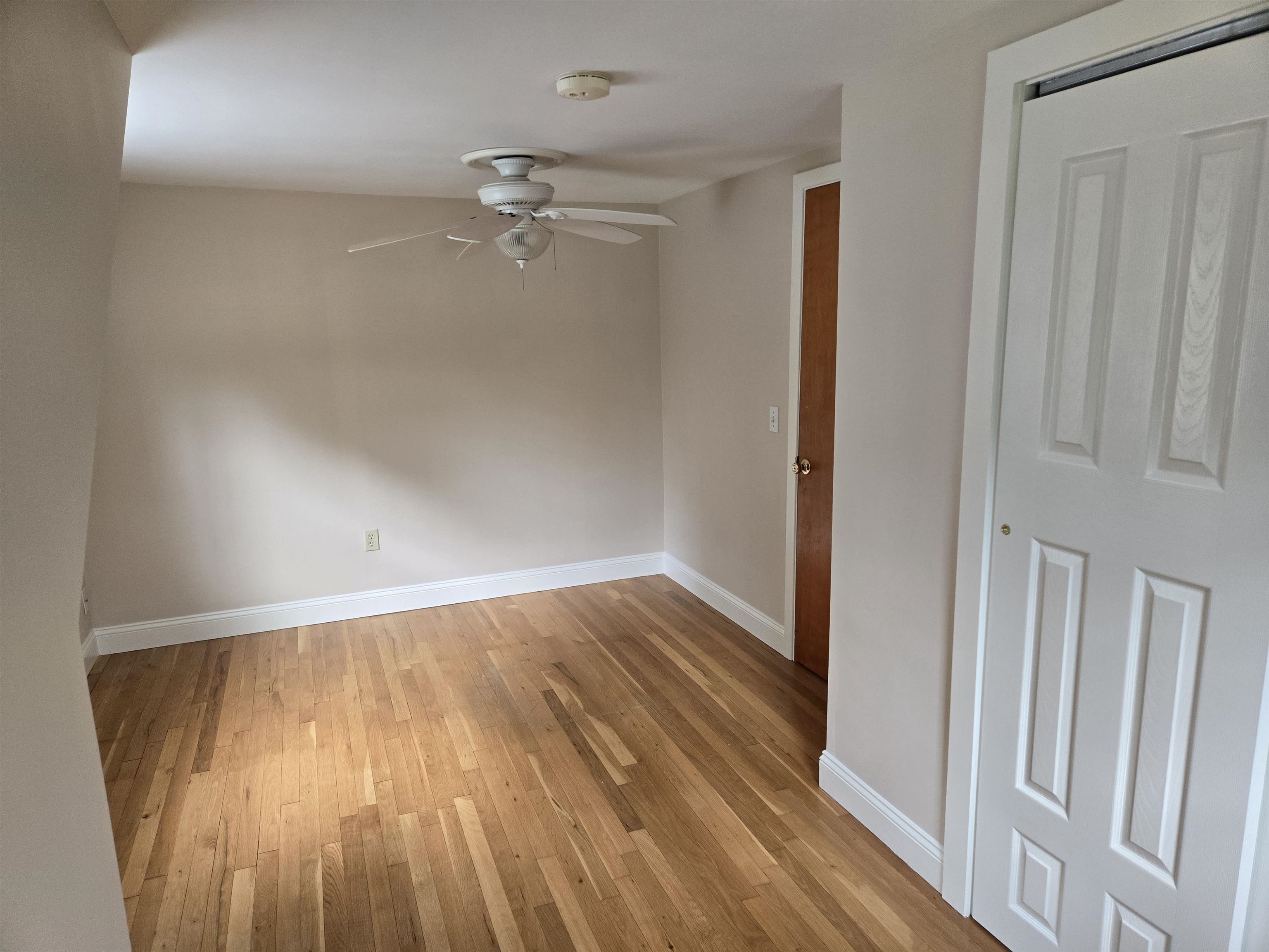 10 Towle Street Property Photo 36