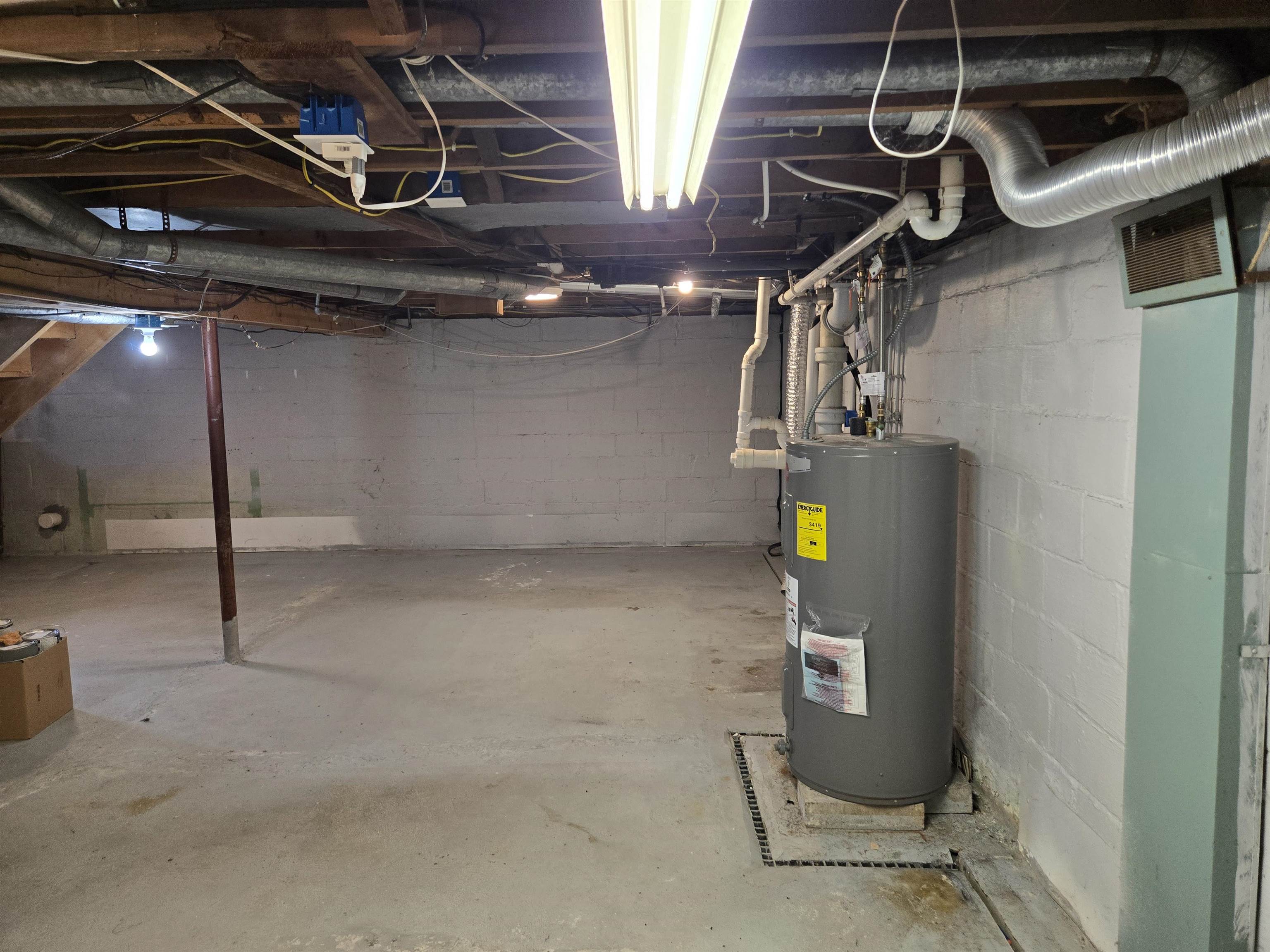10 Towle Street Property Photo 48