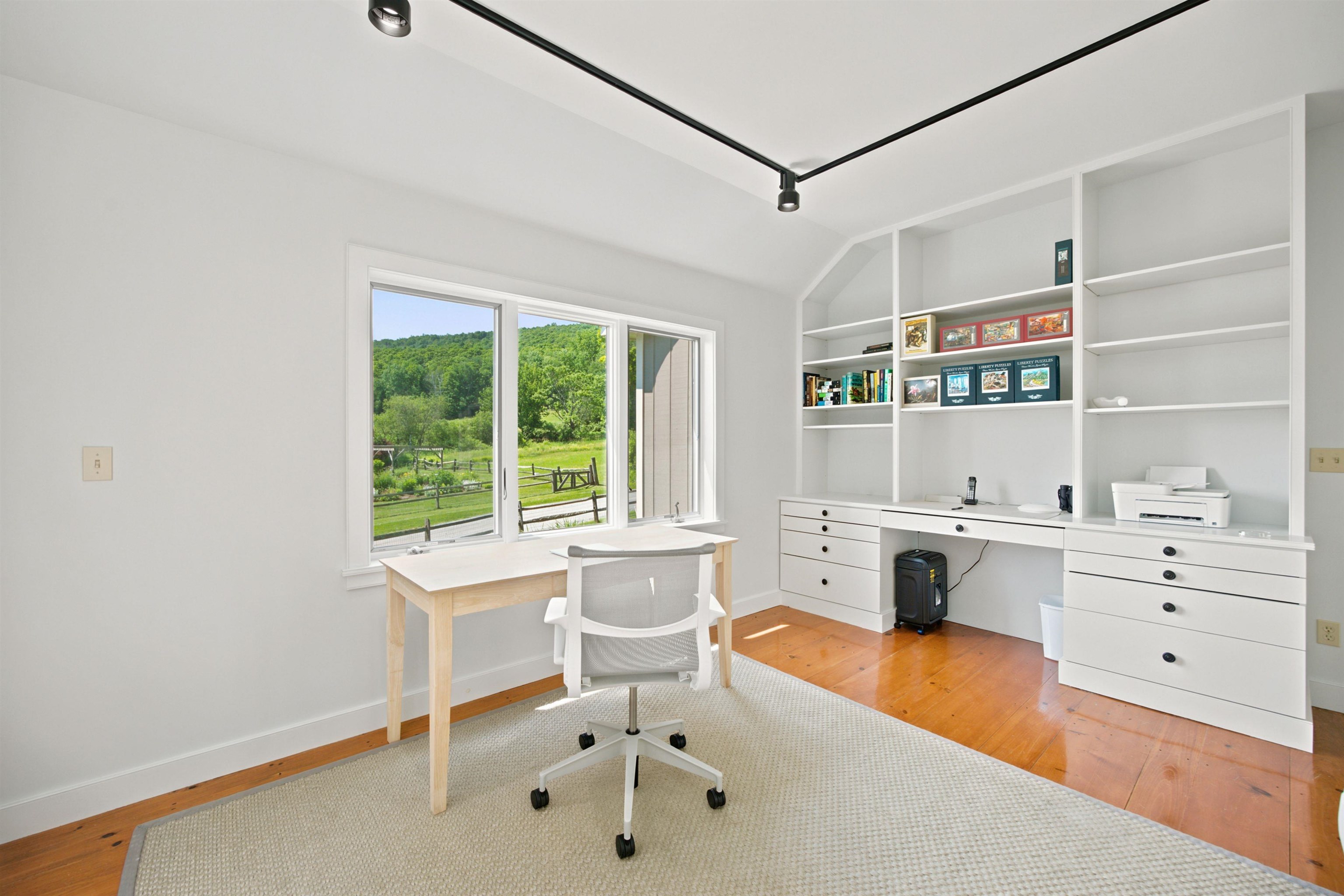 472 Greengate Road Property Photo 34