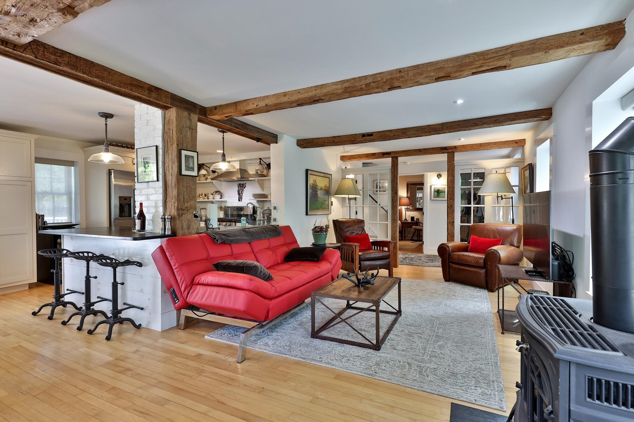 13 High Street Property Photo 17