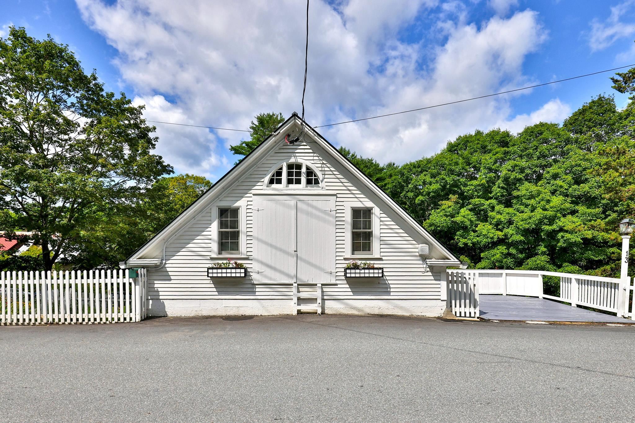 13 High Street Property Photo 35