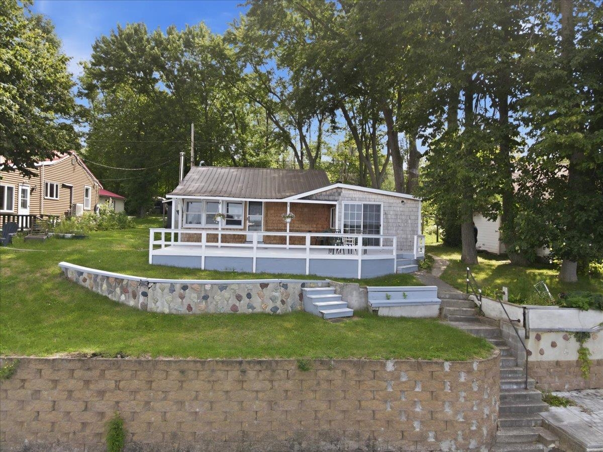 479 Bingham Shore Road Property Photo 4