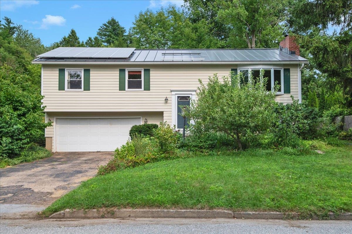 5 Yandow Drive Property Photo 2