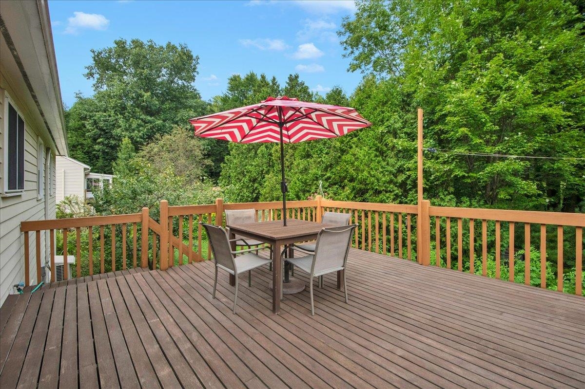 5 Yandow Drive Property Photo 11