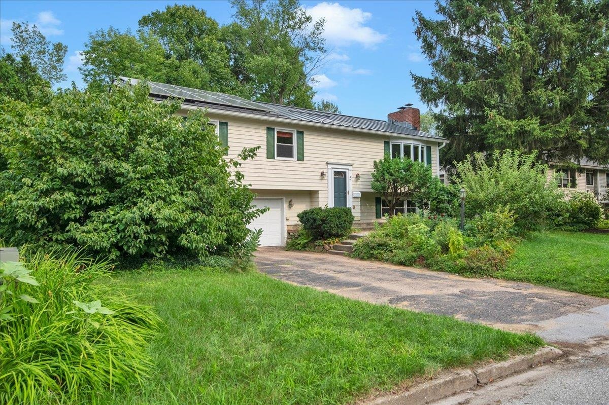 5 Yandow Drive Property Photo 36