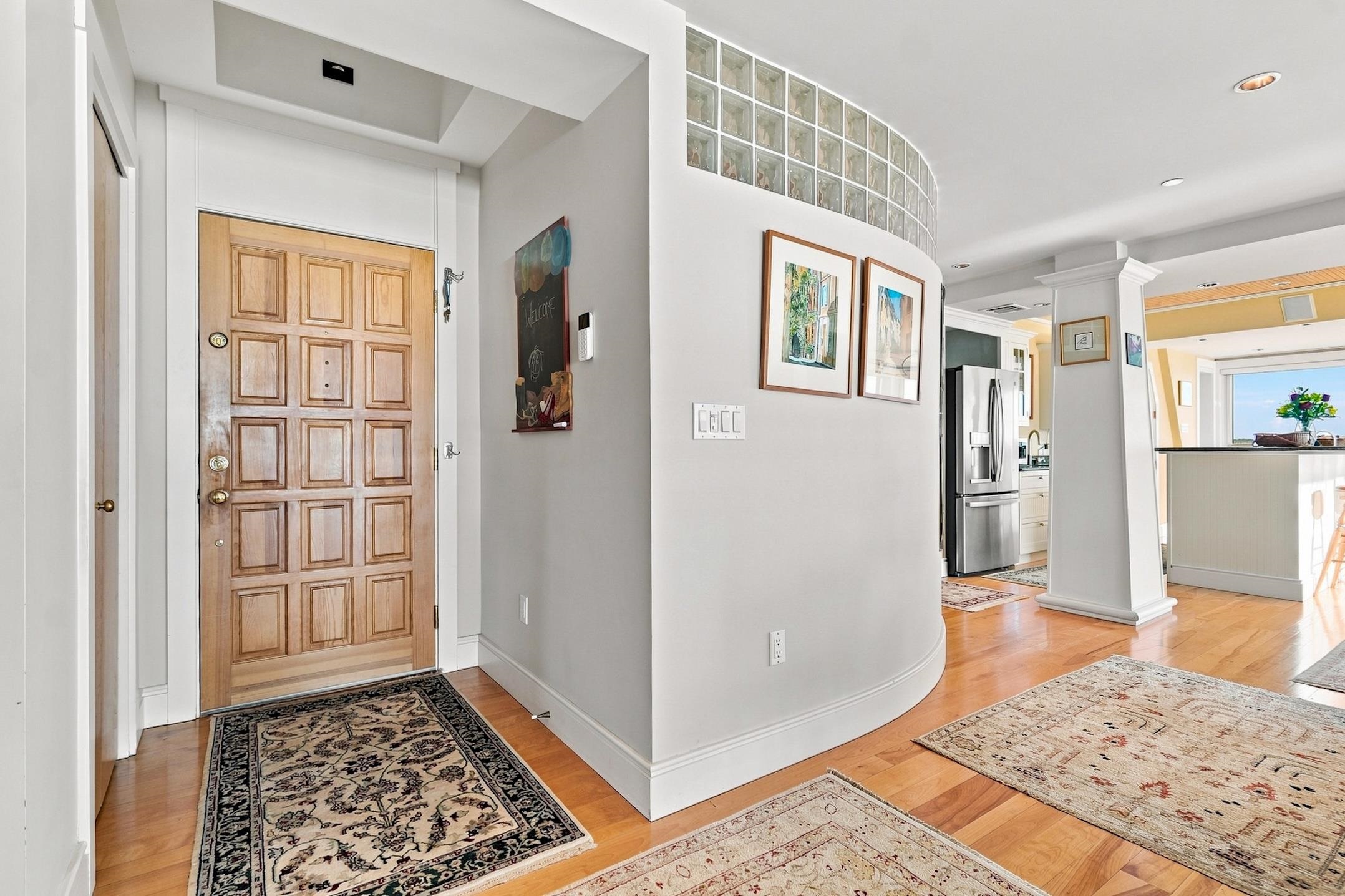 40 College Street Property Photo 49