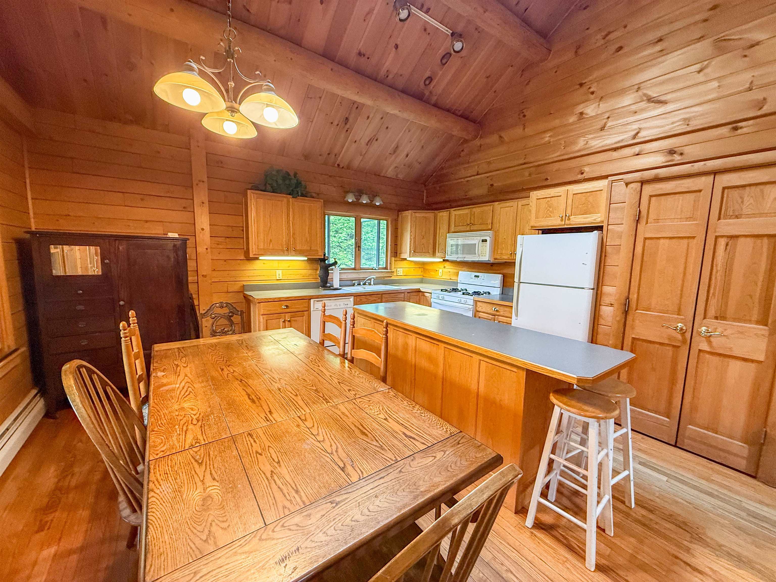 2551 Macintosh Hill Road Property Photo 11