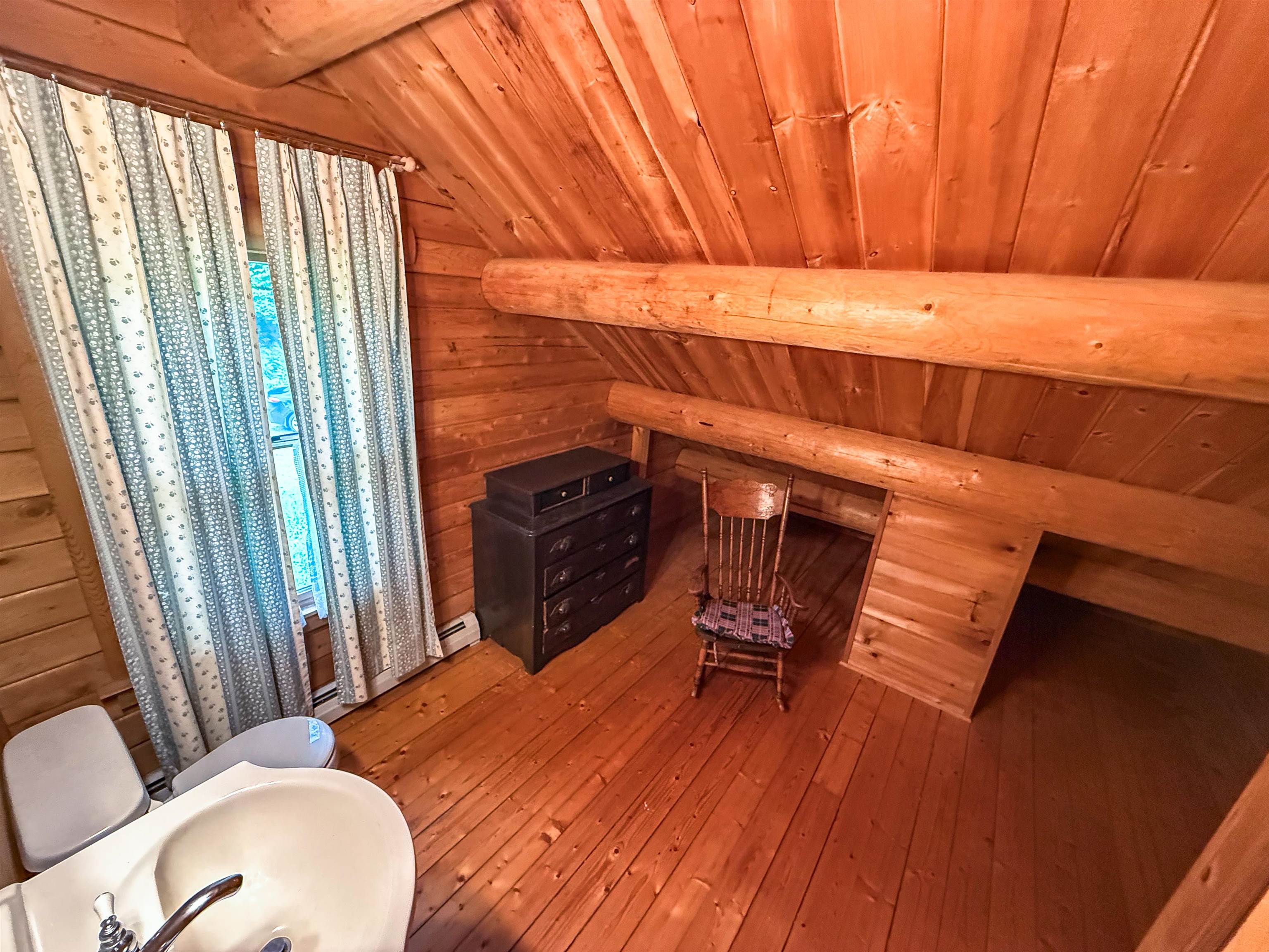 2551 Macintosh Hill Road Property Photo 22