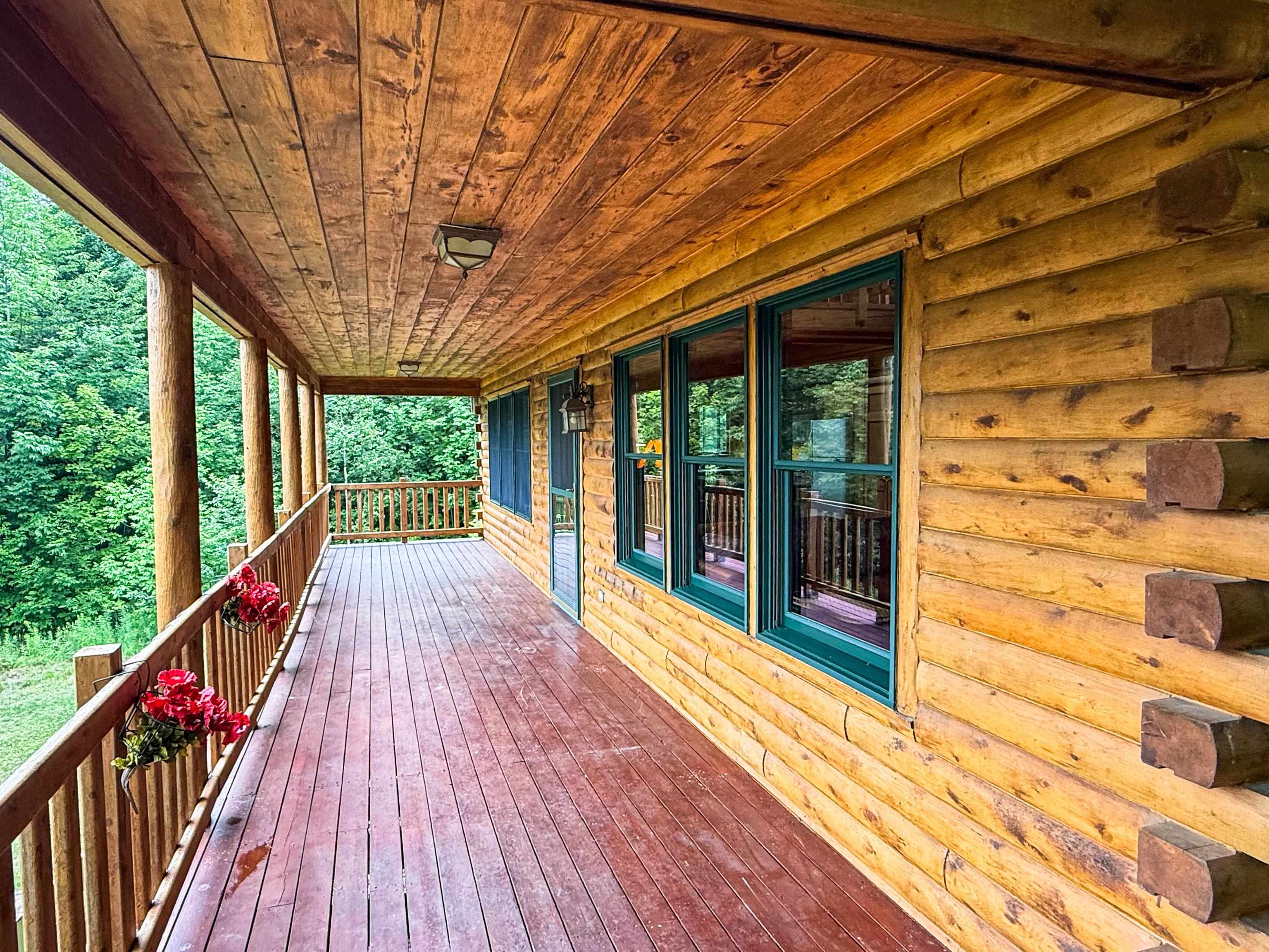 2551 Macintosh Hill Road Property Photo 25