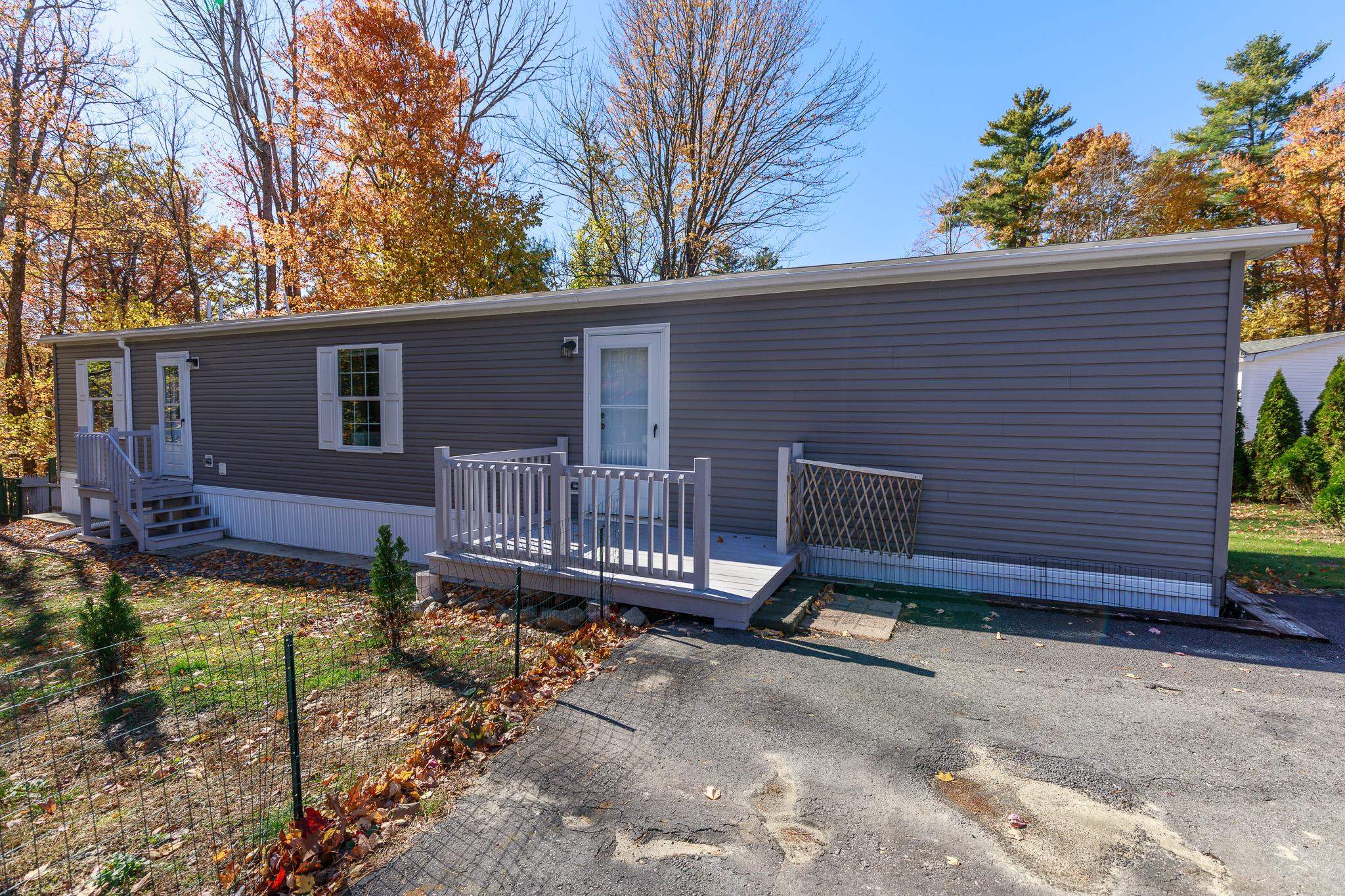 5 Titan Lane Property Photo 1