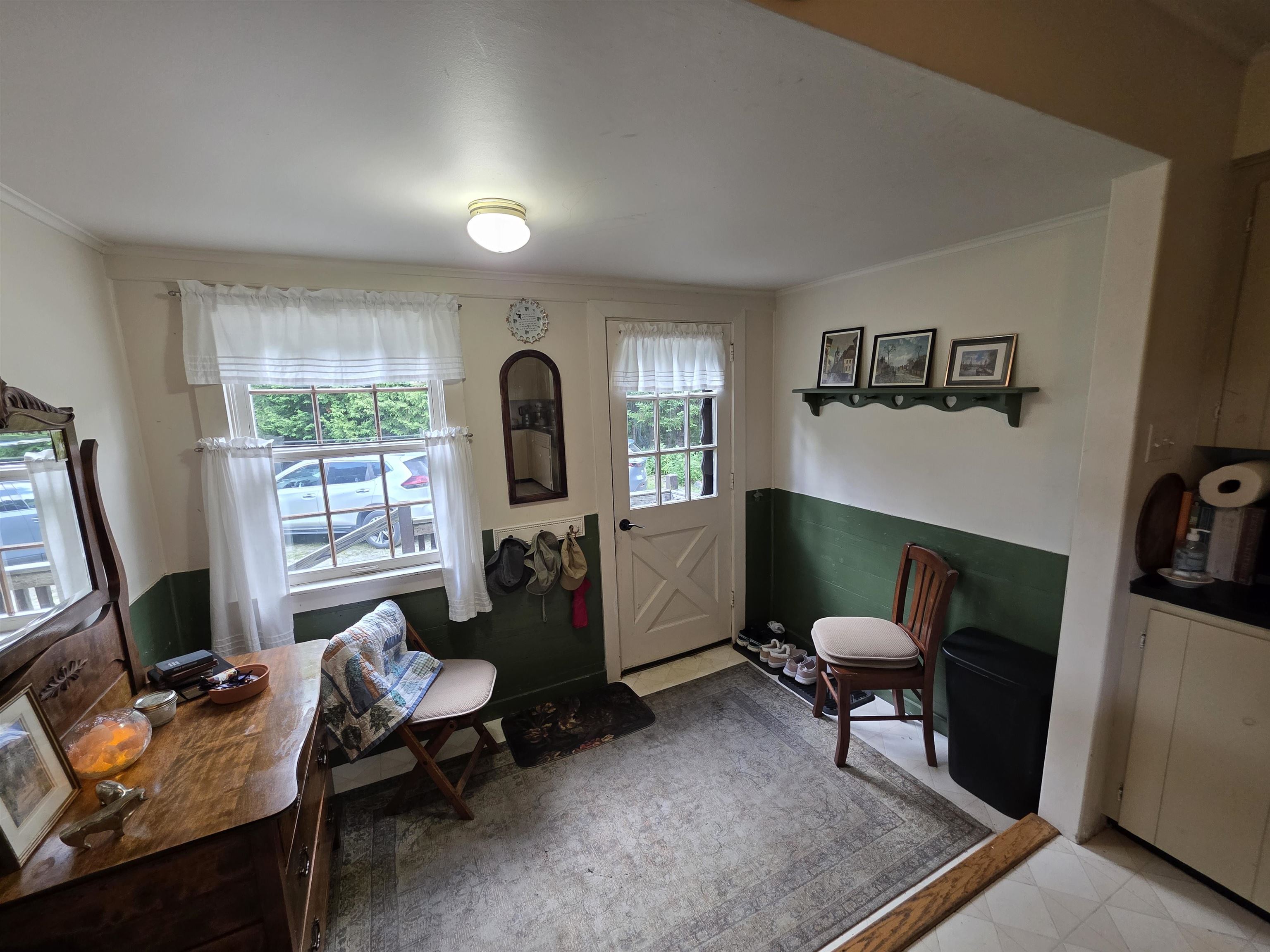 2328 Gore Road Property Photo 16