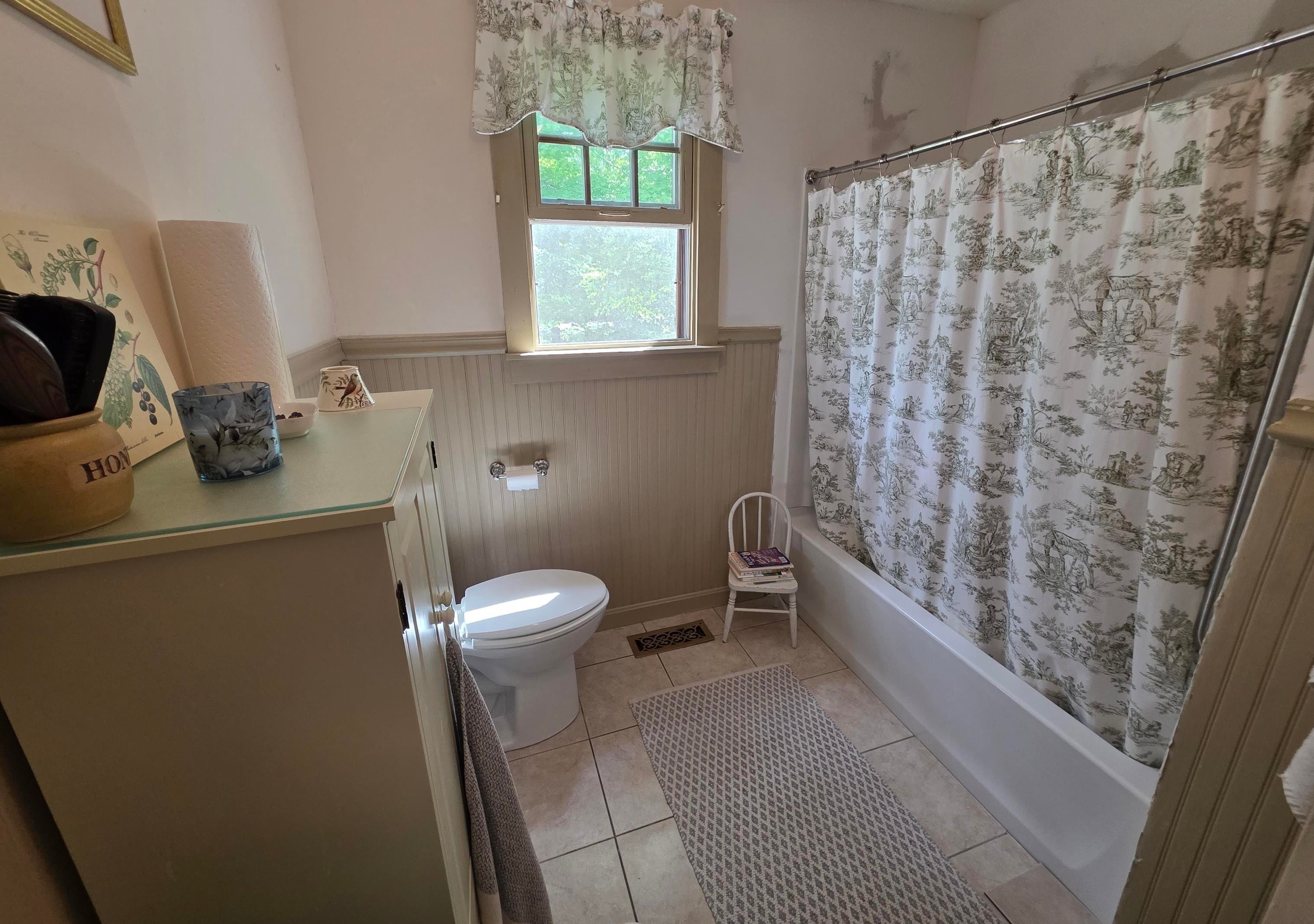 2328 Gore Road Property Photo 33