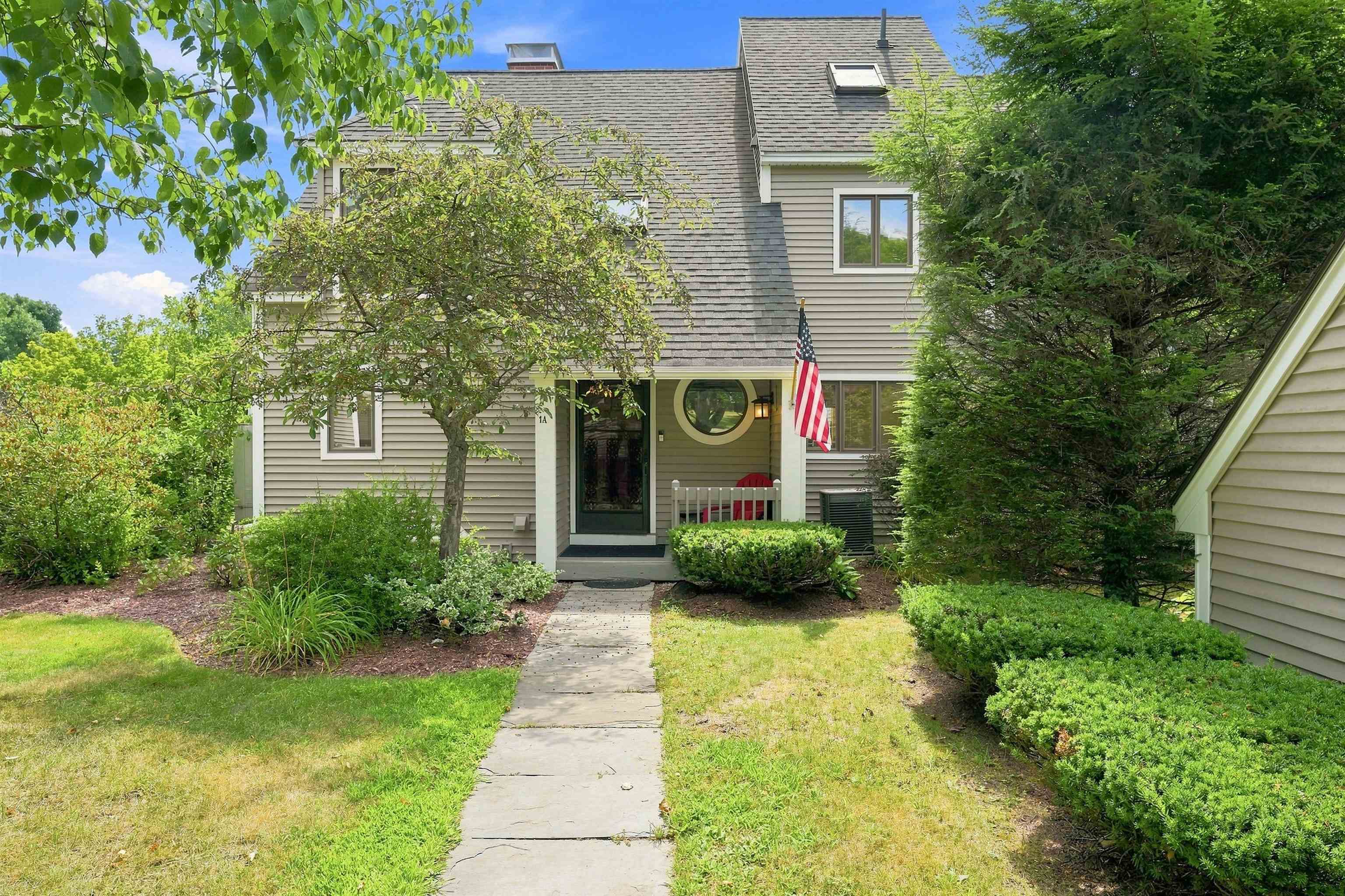 1 Gables Drive Property Photo 1