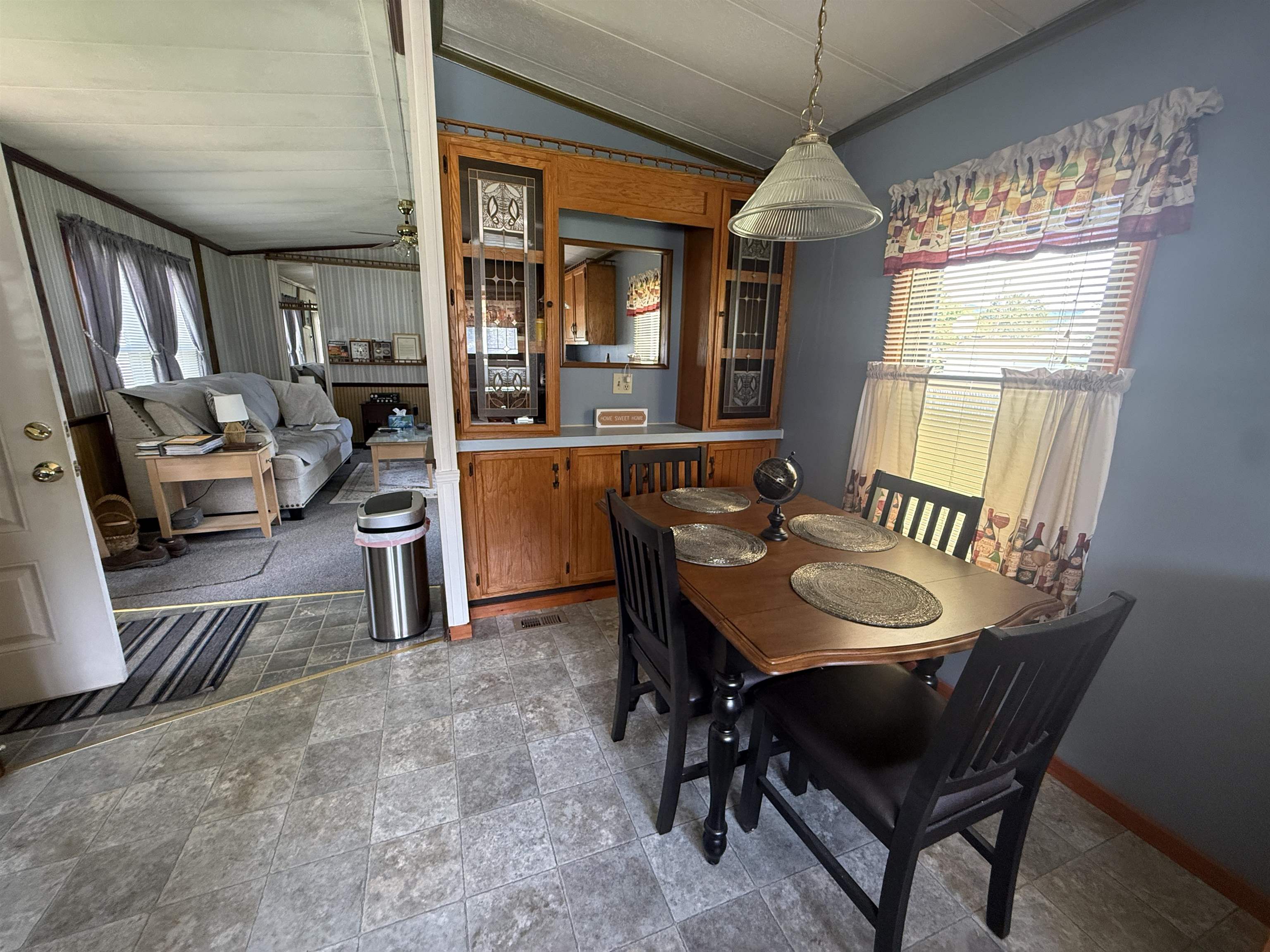376 Chestnut Street Property Photo 5