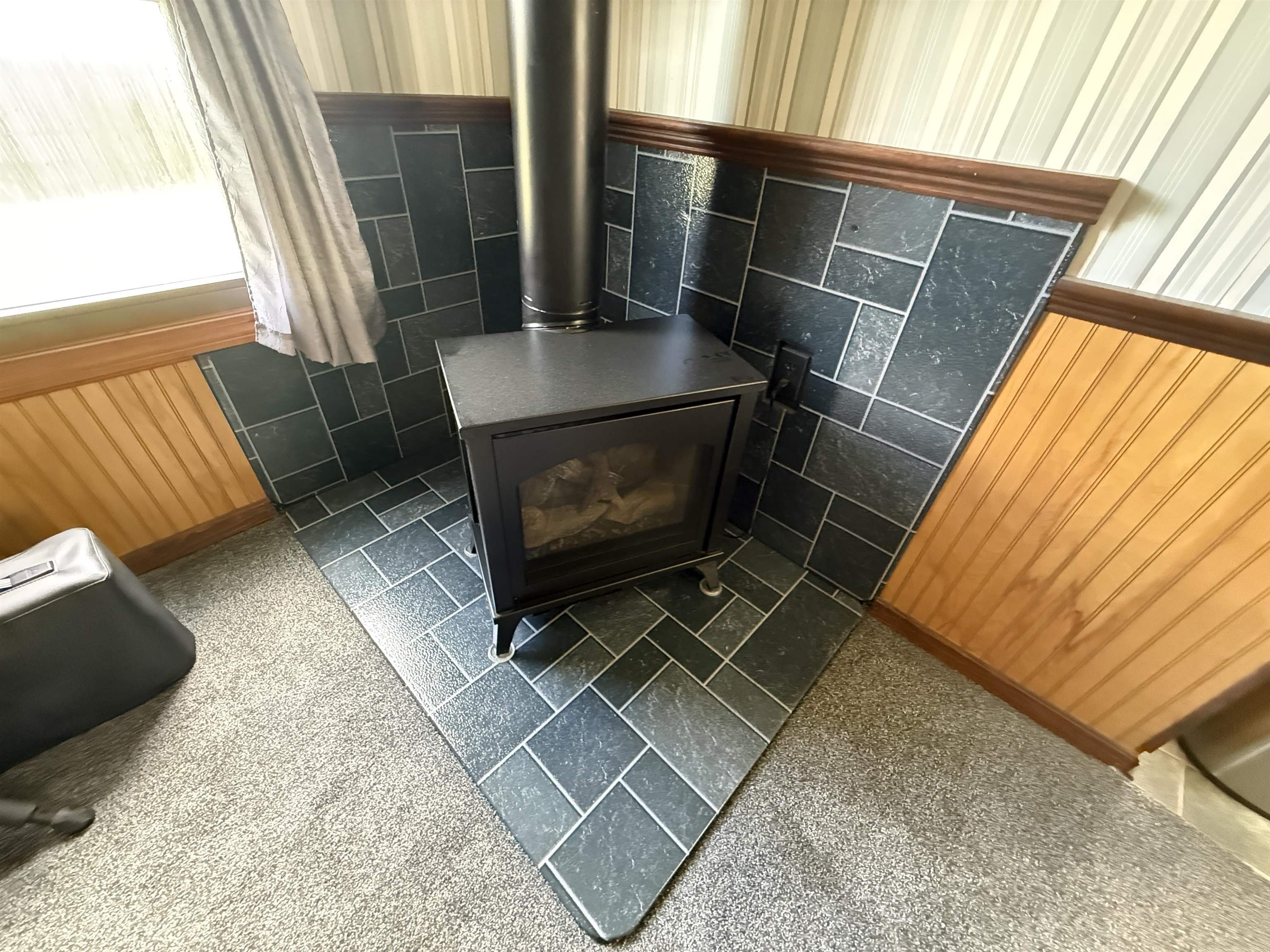 376 Chestnut Street Property Photo 9
