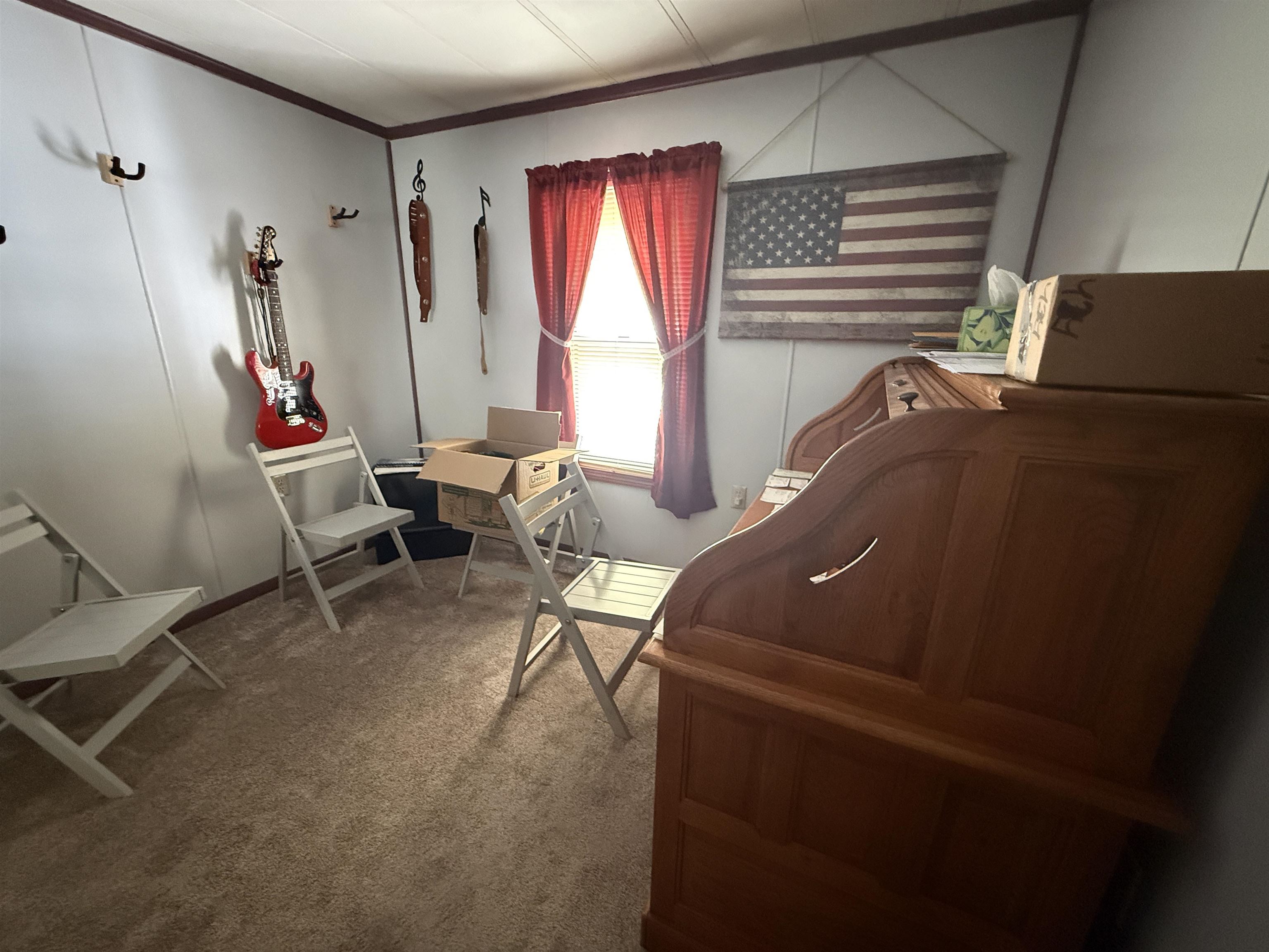 376 Chestnut Street Property Photo 12
