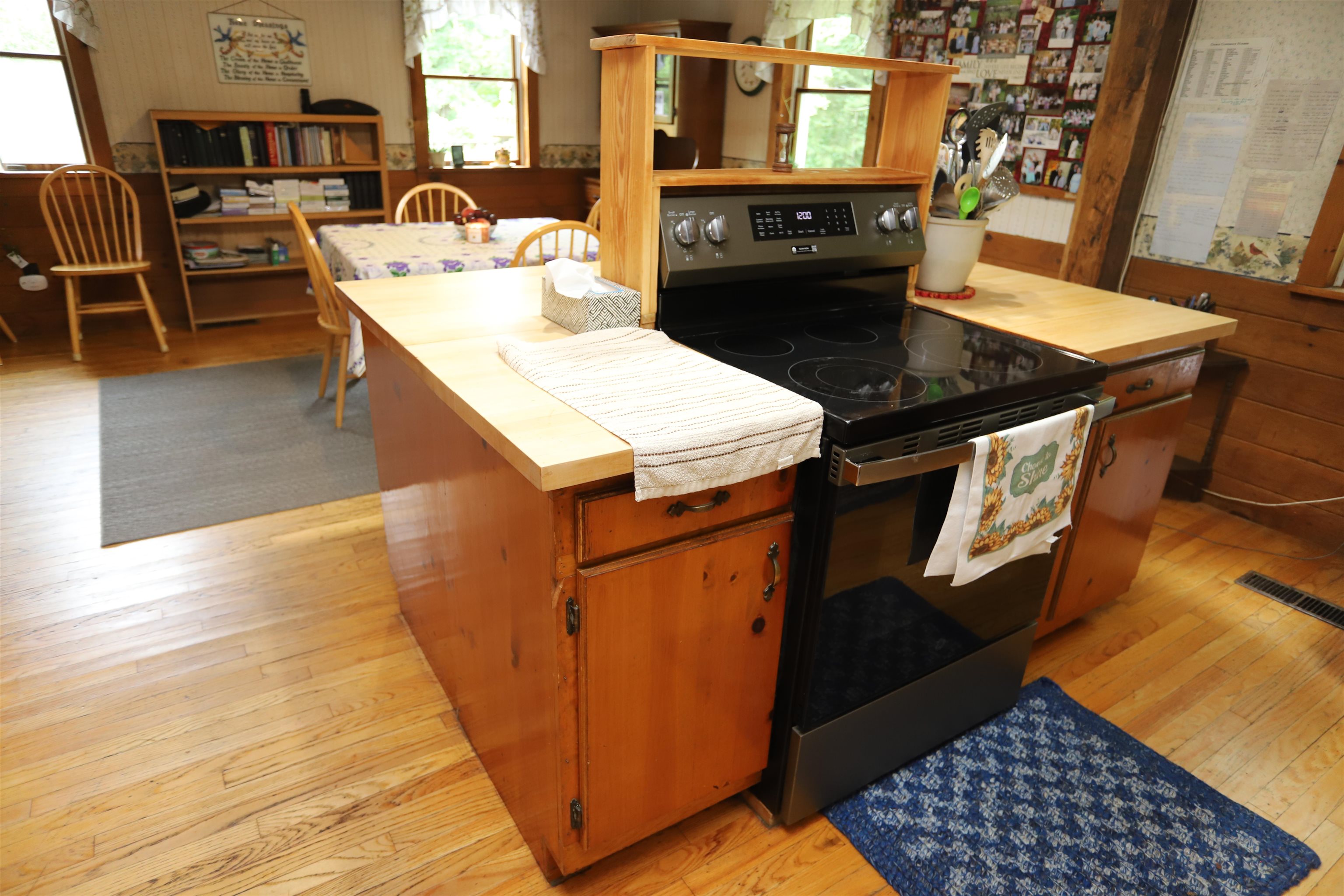 1114 Sand Hill Road Property Photo 15