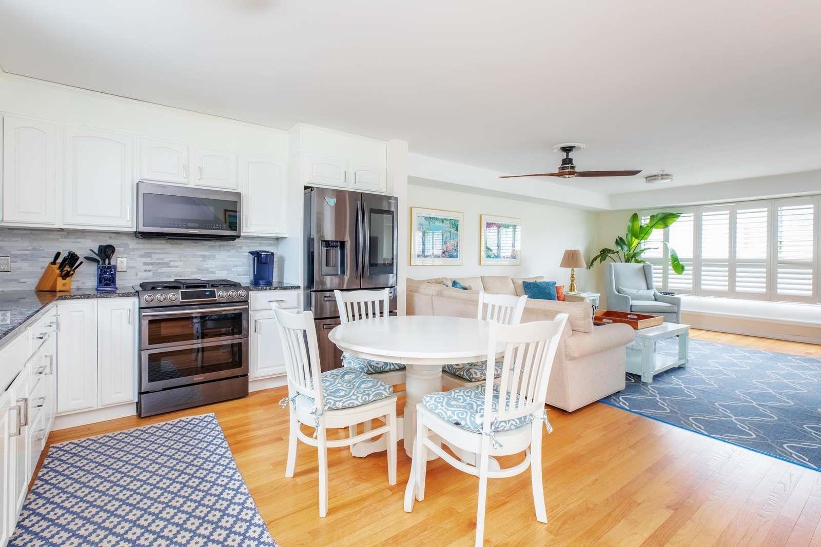 35 Ashworth Avenue Property Photo 12