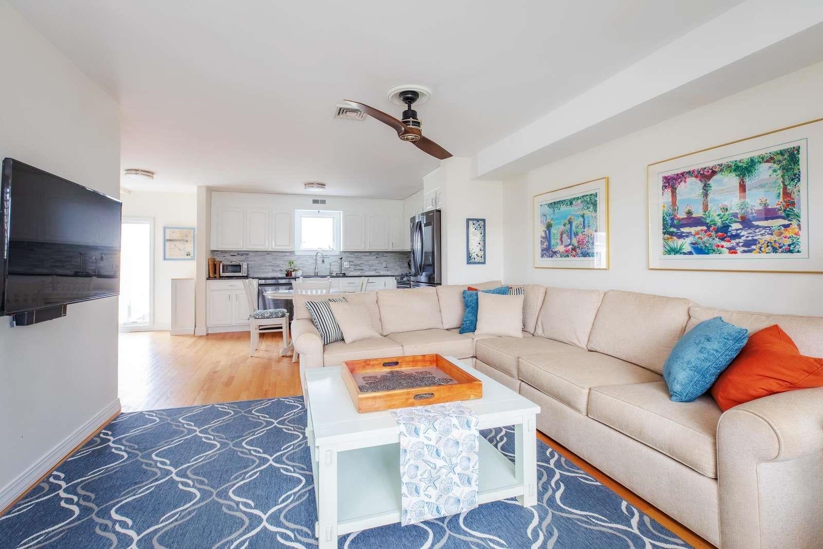 35 Ashworth Avenue Property Photo 19