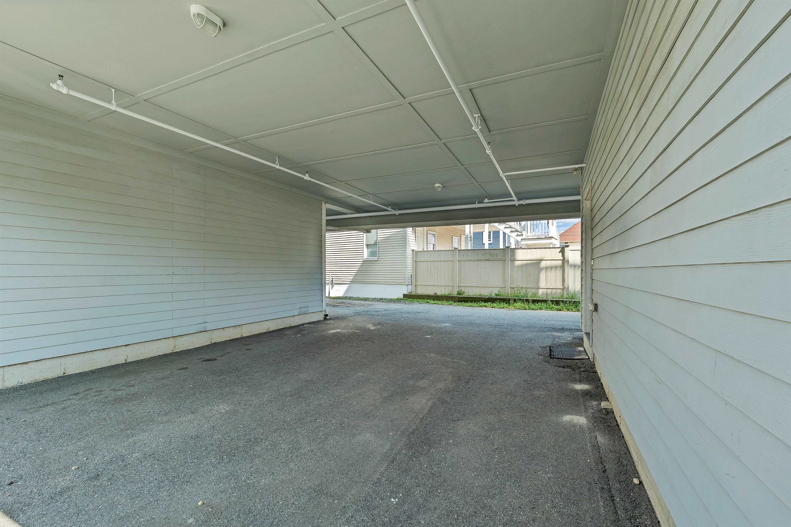 35 Ashworth Avenue Property Photo 39