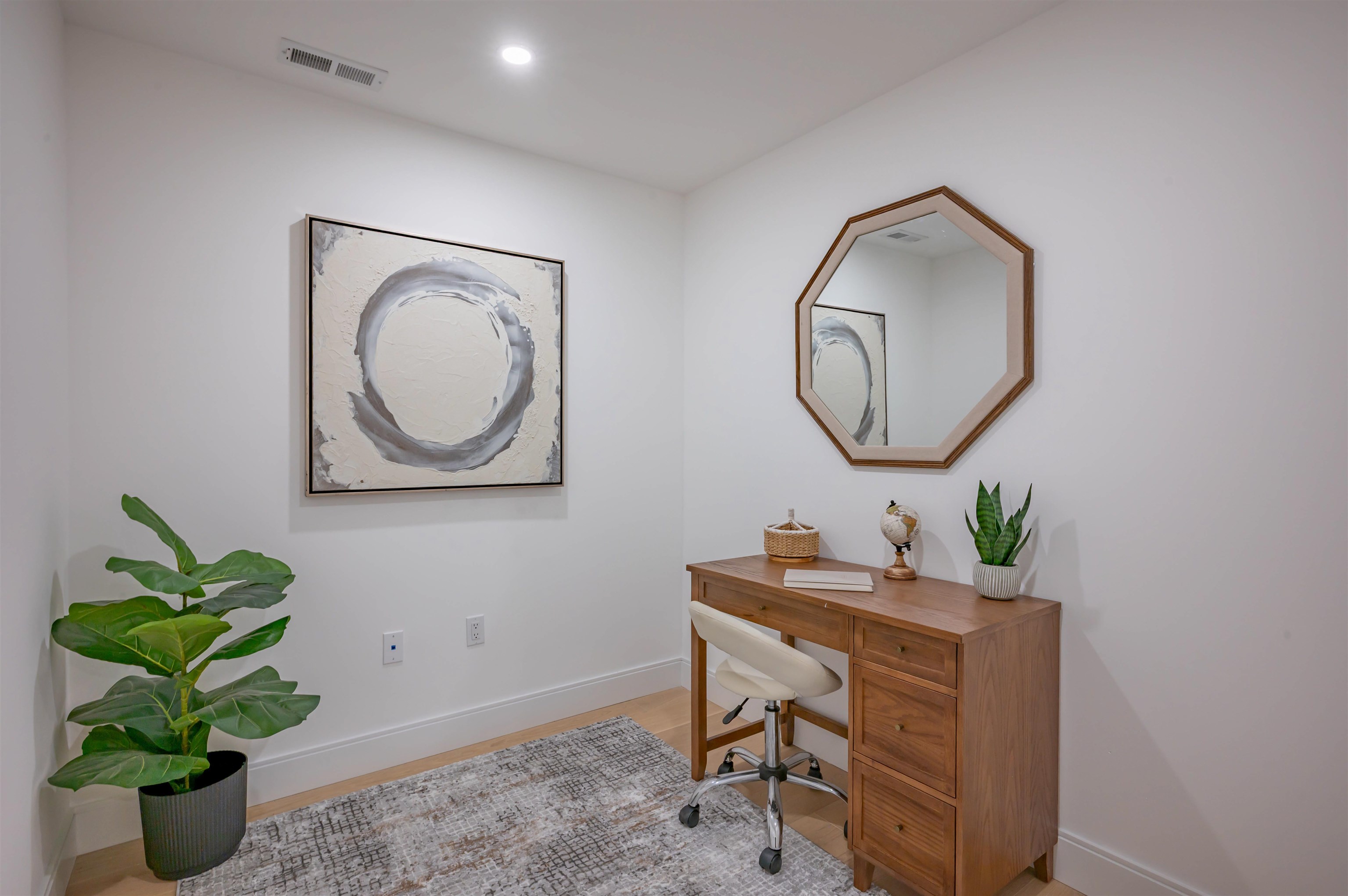 27 Prospect Hill Road Property Photo 32