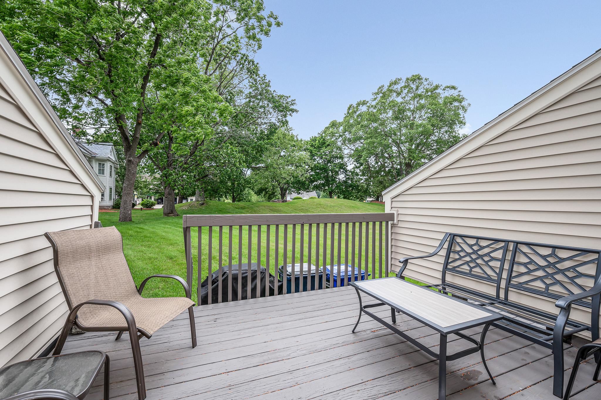 916 Fox Hollow Drive Property Photo 24