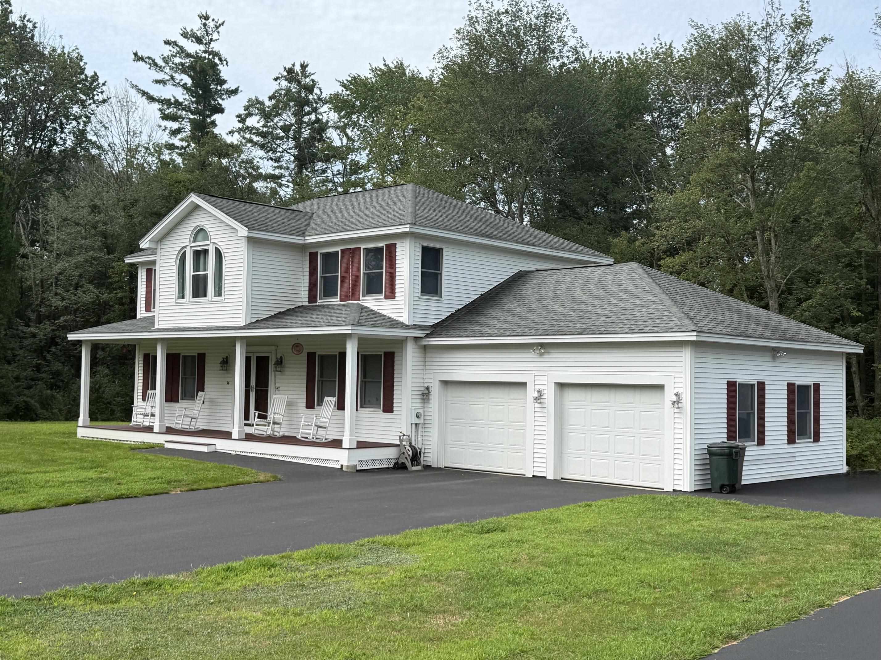 14 Blackstone Circle Property Photo 2