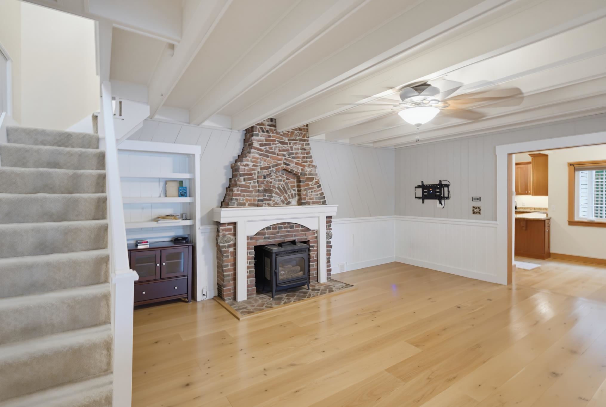 138 County Road Property Photo 16
