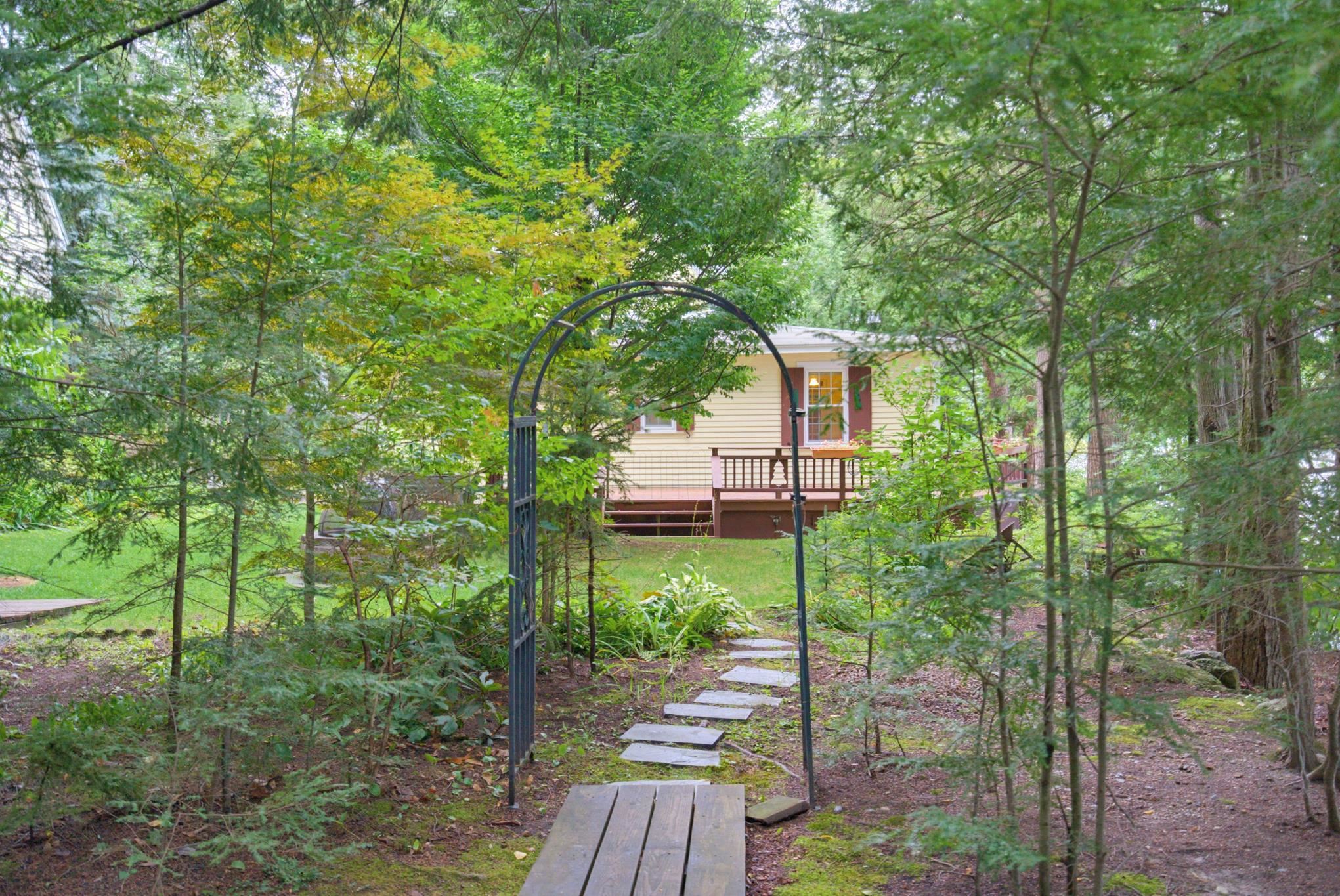 138 County Road Property Photo 41
