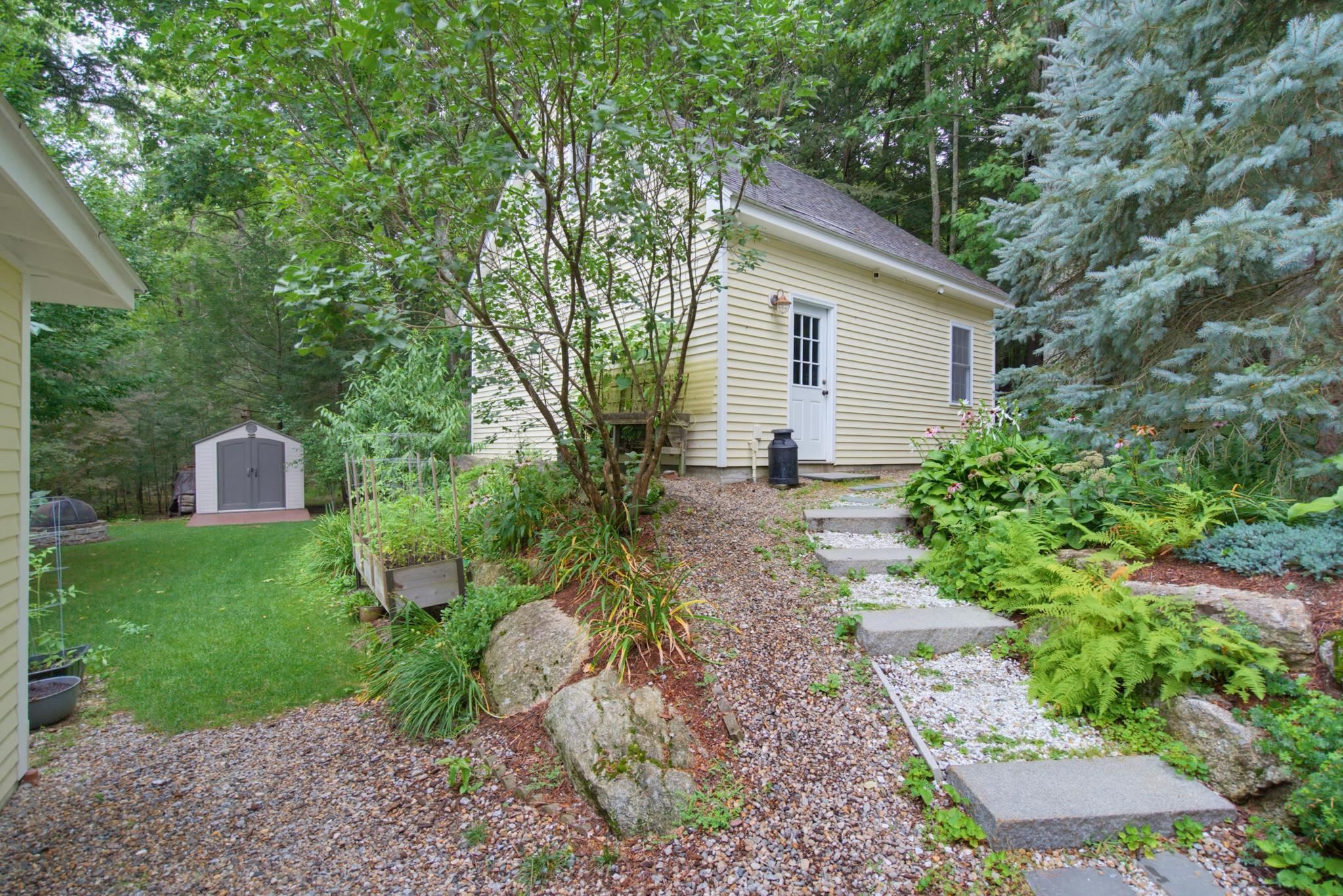 138 County Road Property Photo 42