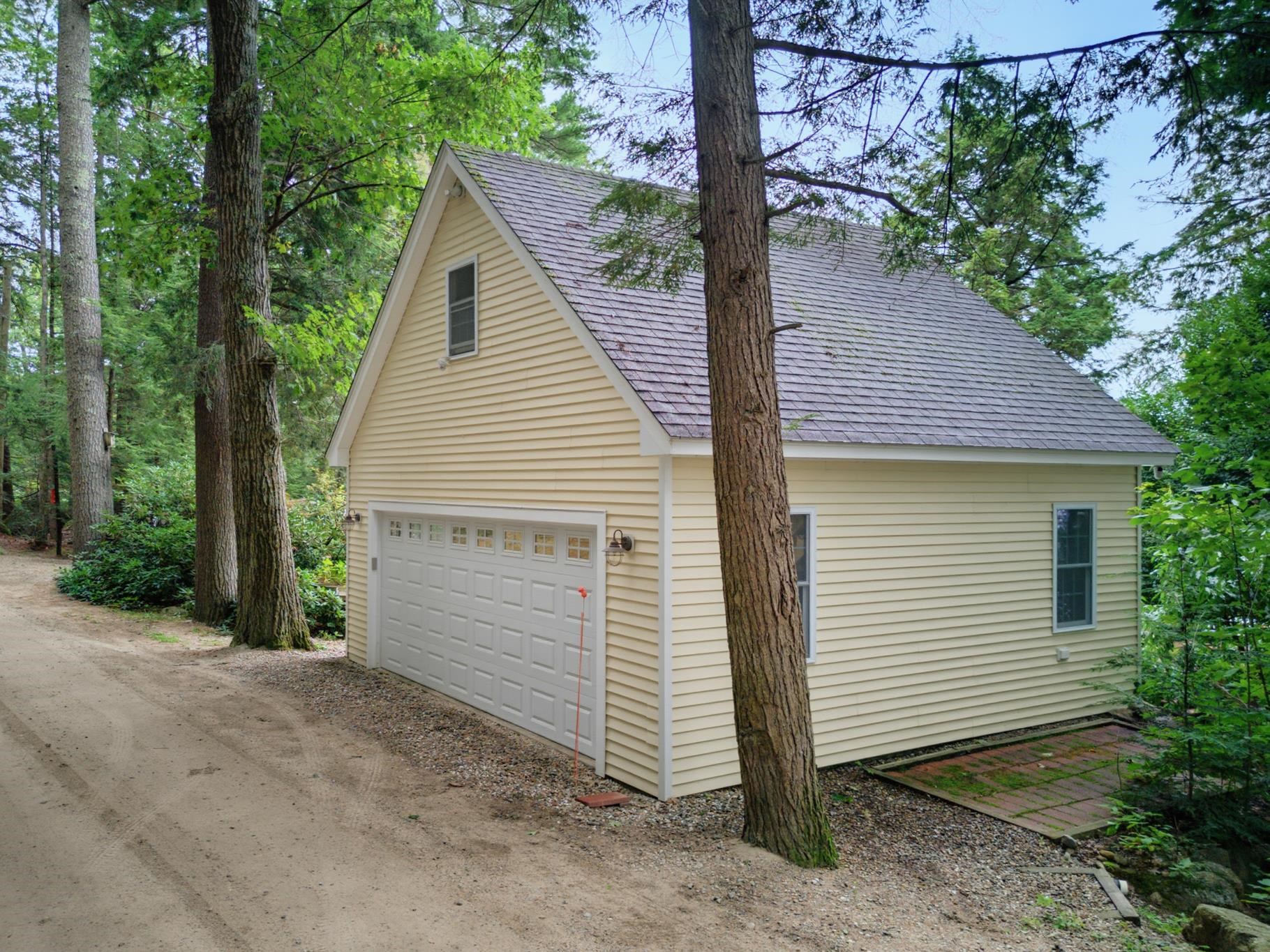 138 County Road Property Photo 44