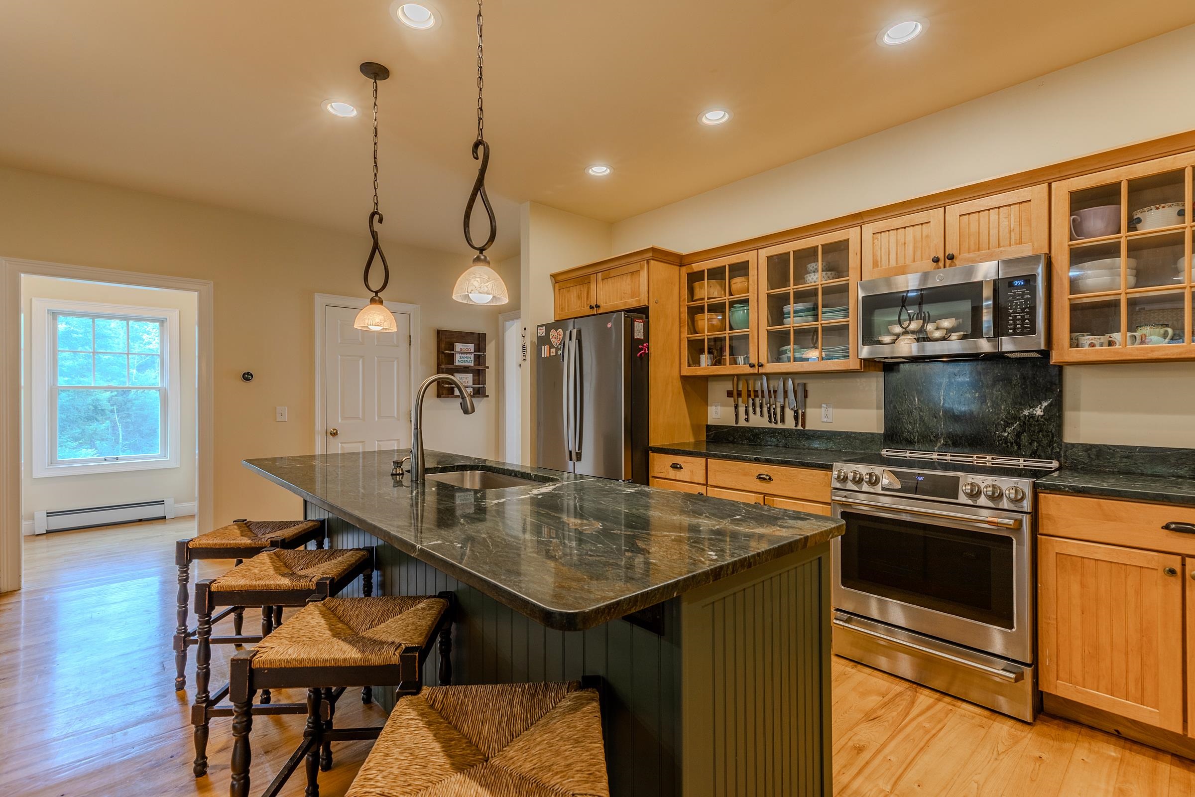 30 Fieldstone Way Property Photo 12