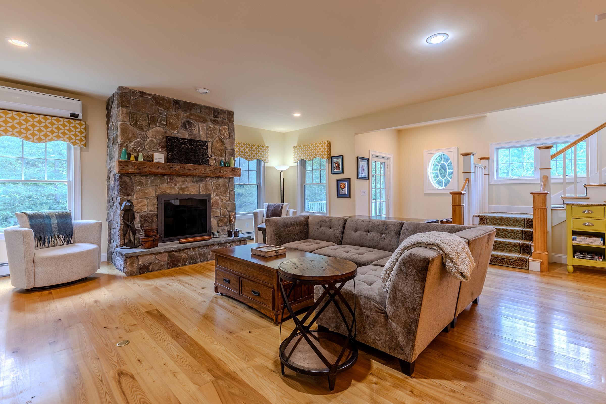 30 Fieldstone Way Property Photo 15