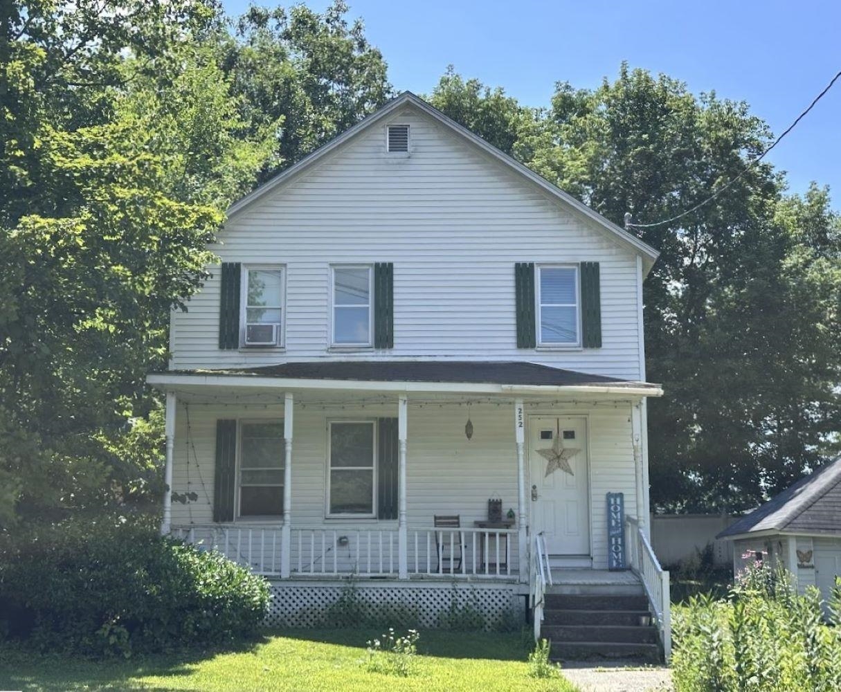 252 North Street Property Photo 1