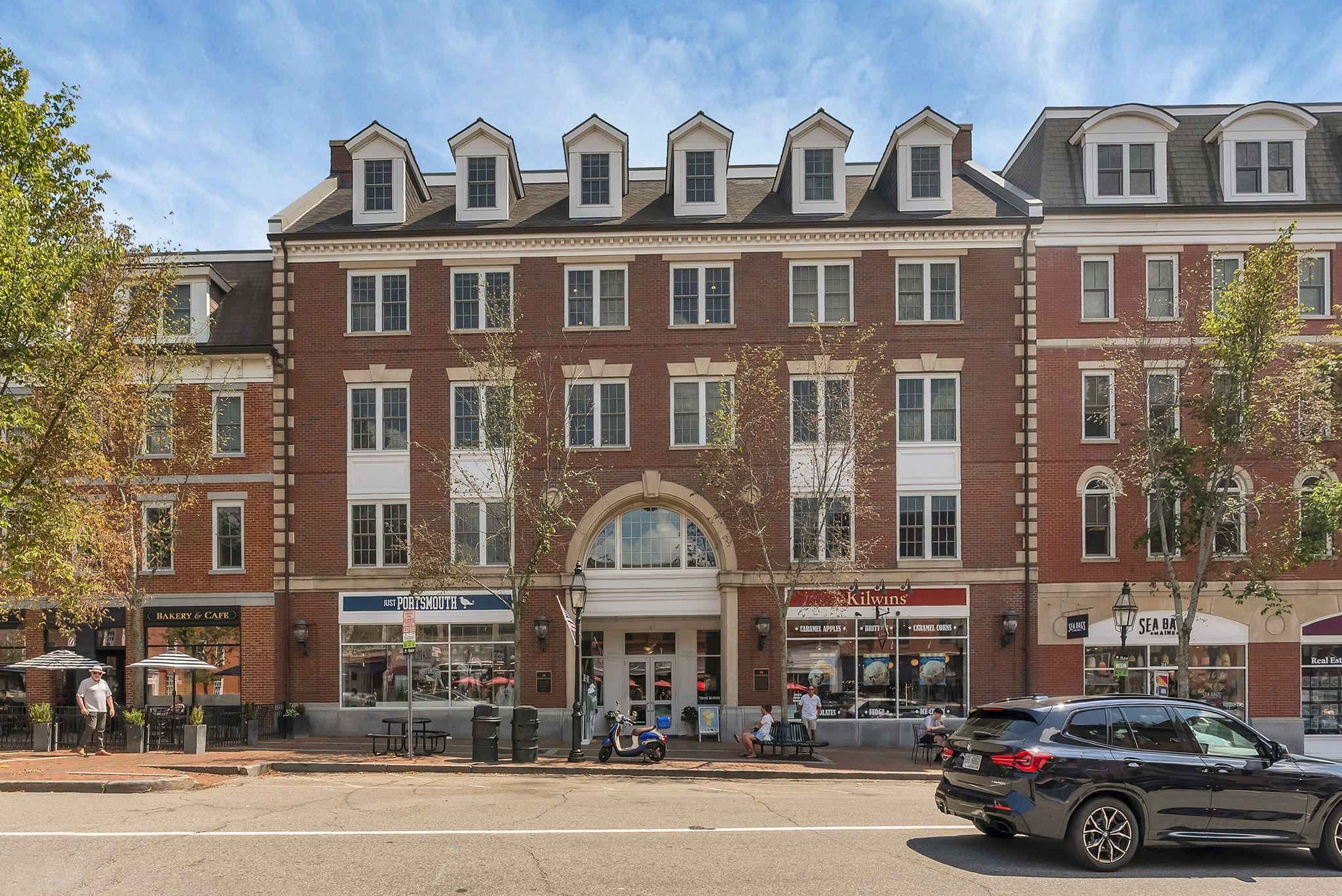 18 Congress Street Property Photo 2