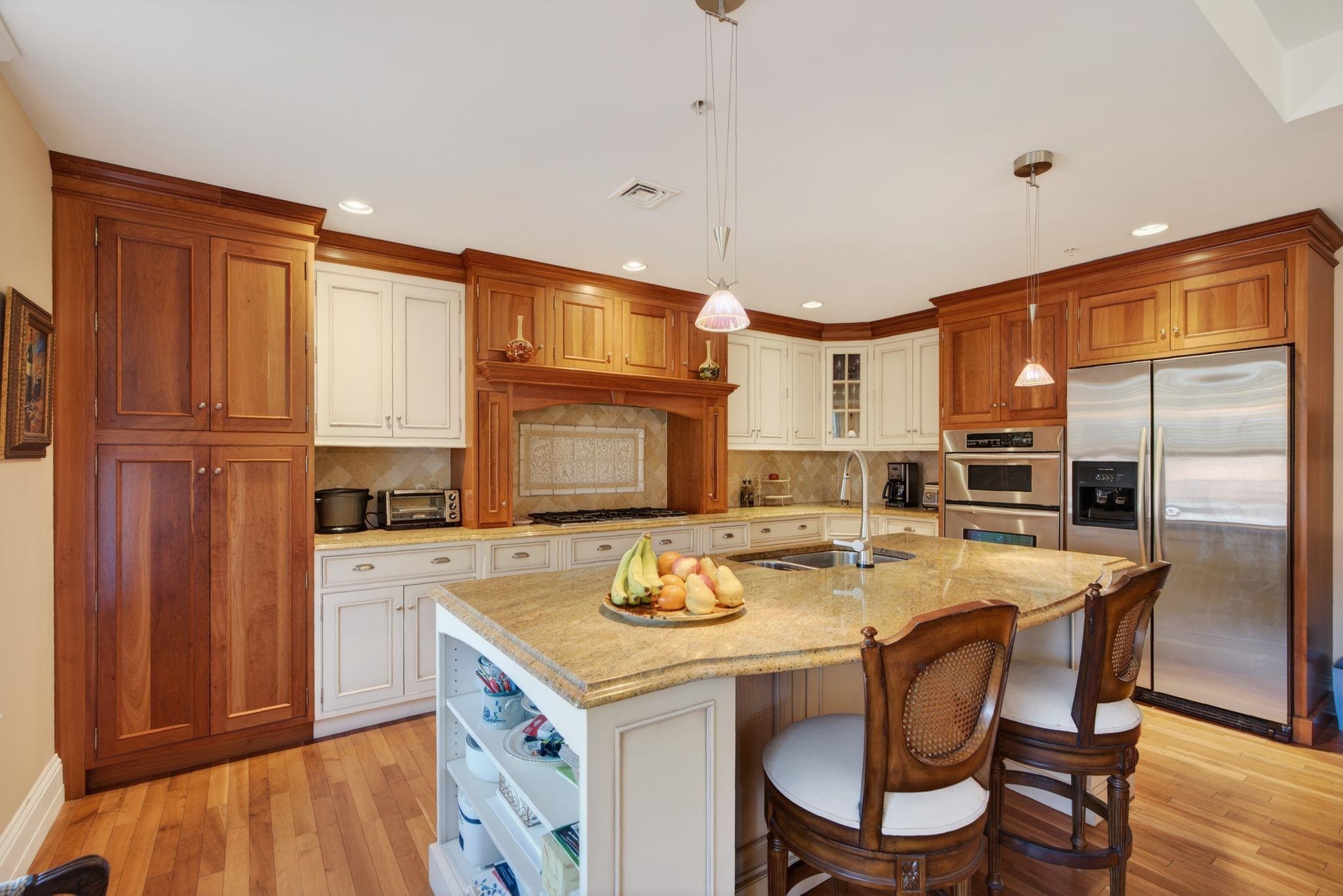18 Congress Street Property Photo 9